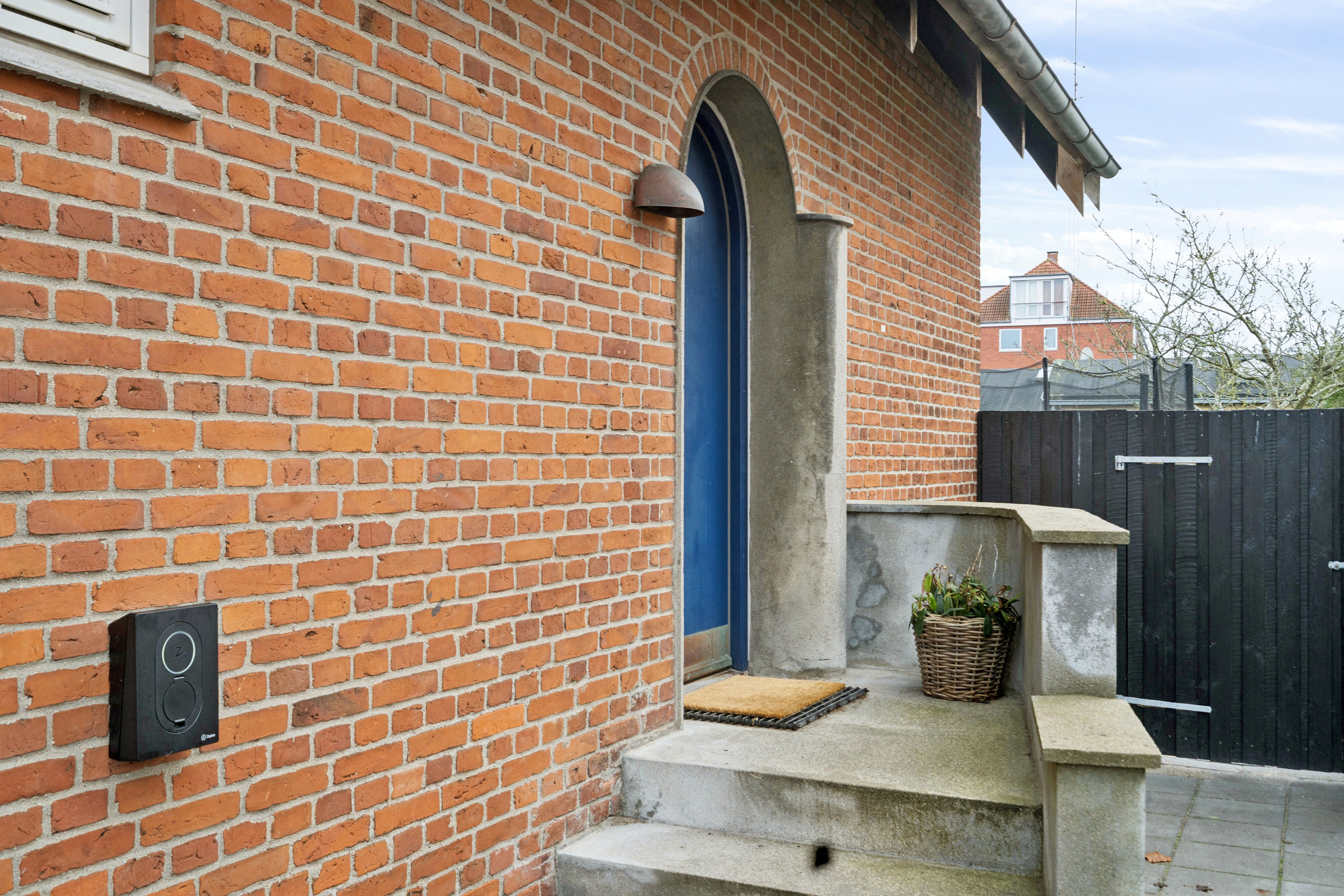 Fremhævet udendørs billede i fuldskærmstilstand. Billede af Tesdorpfsvej 53, 5000 Odense C