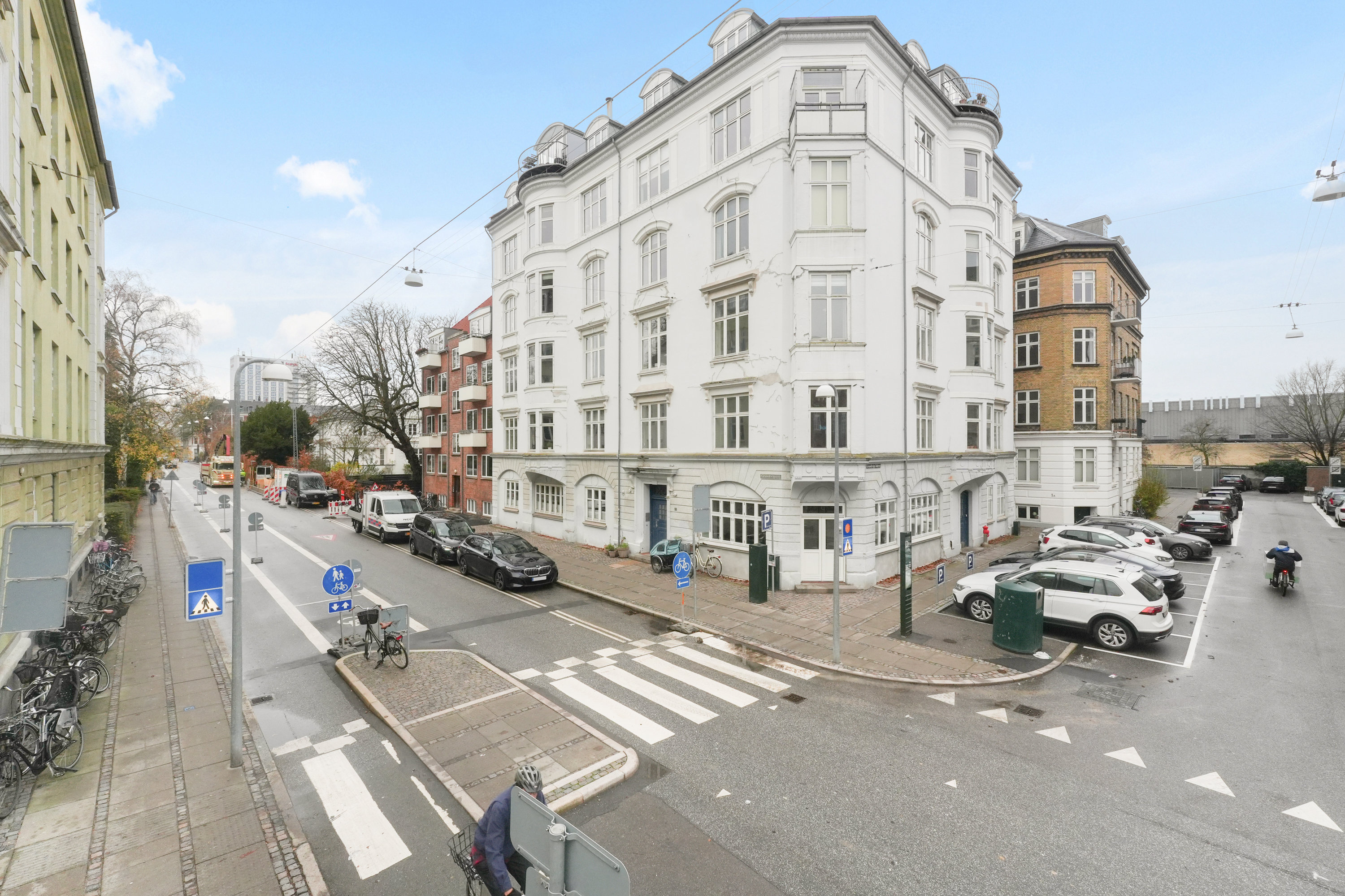 Fremhævet andet billede i fuldskærmstilstand. Billede af Grundtvigsvej 18, st.. mf., 1864 Frederiksberg C