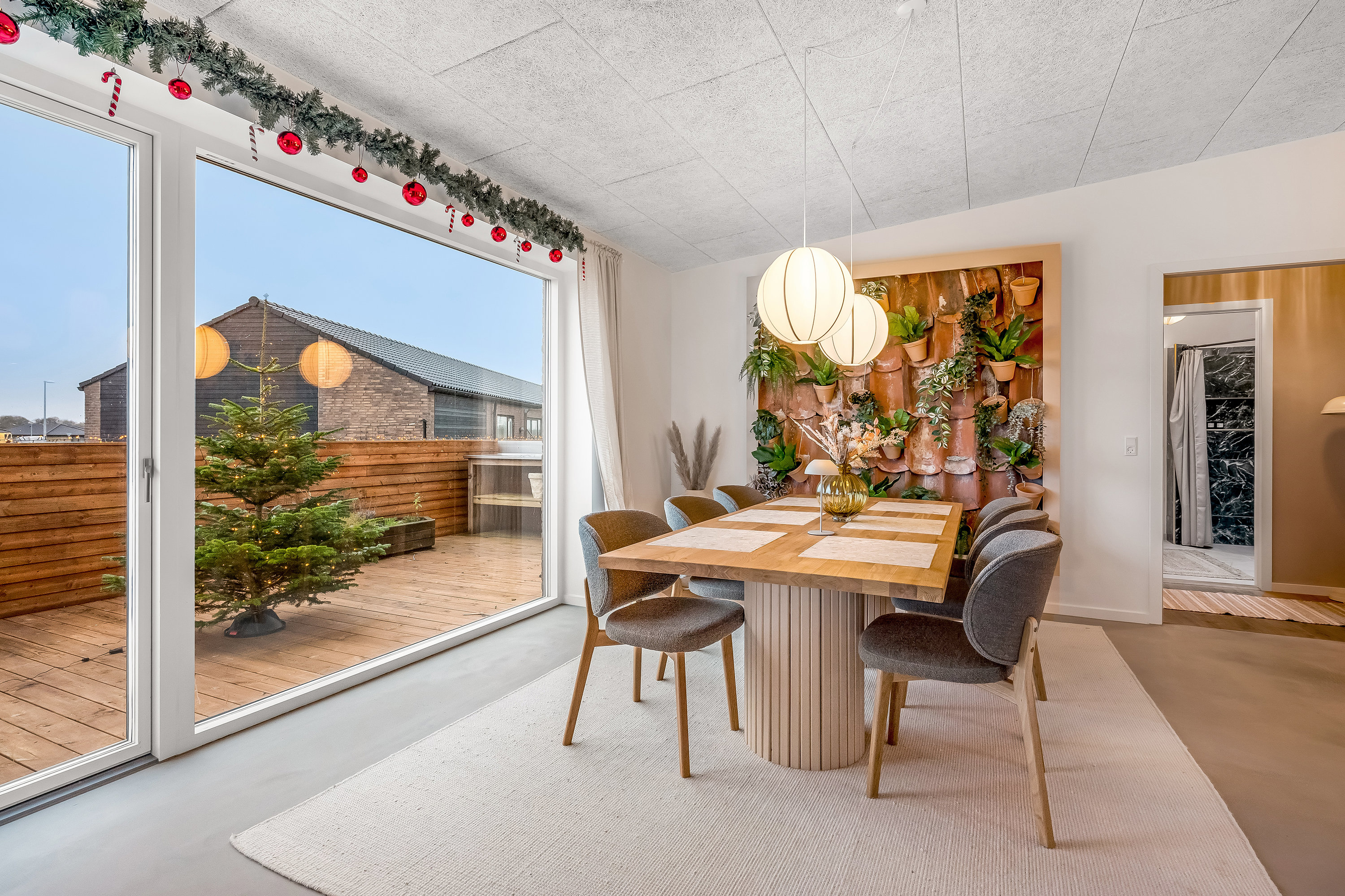 Fremhævet køkken alrum billede i fuldskærmstilstand. Billede af Sikahjorten 12, Halgårde, 7500 Holstebro