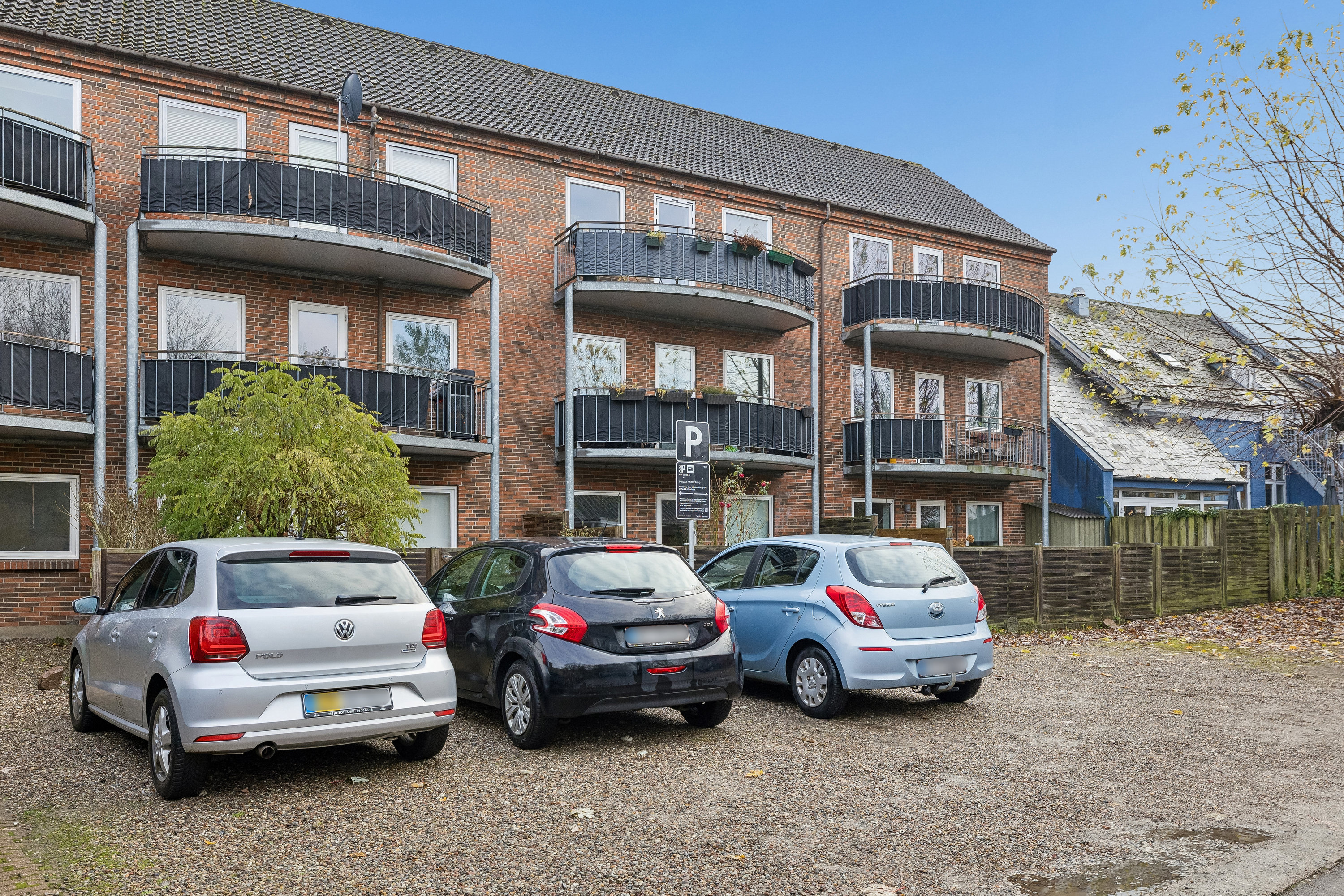 Fremhævet andet billede i fuldskærmstilstand. Billede af Albanigade 67, 1. 7., 5000 Odense C