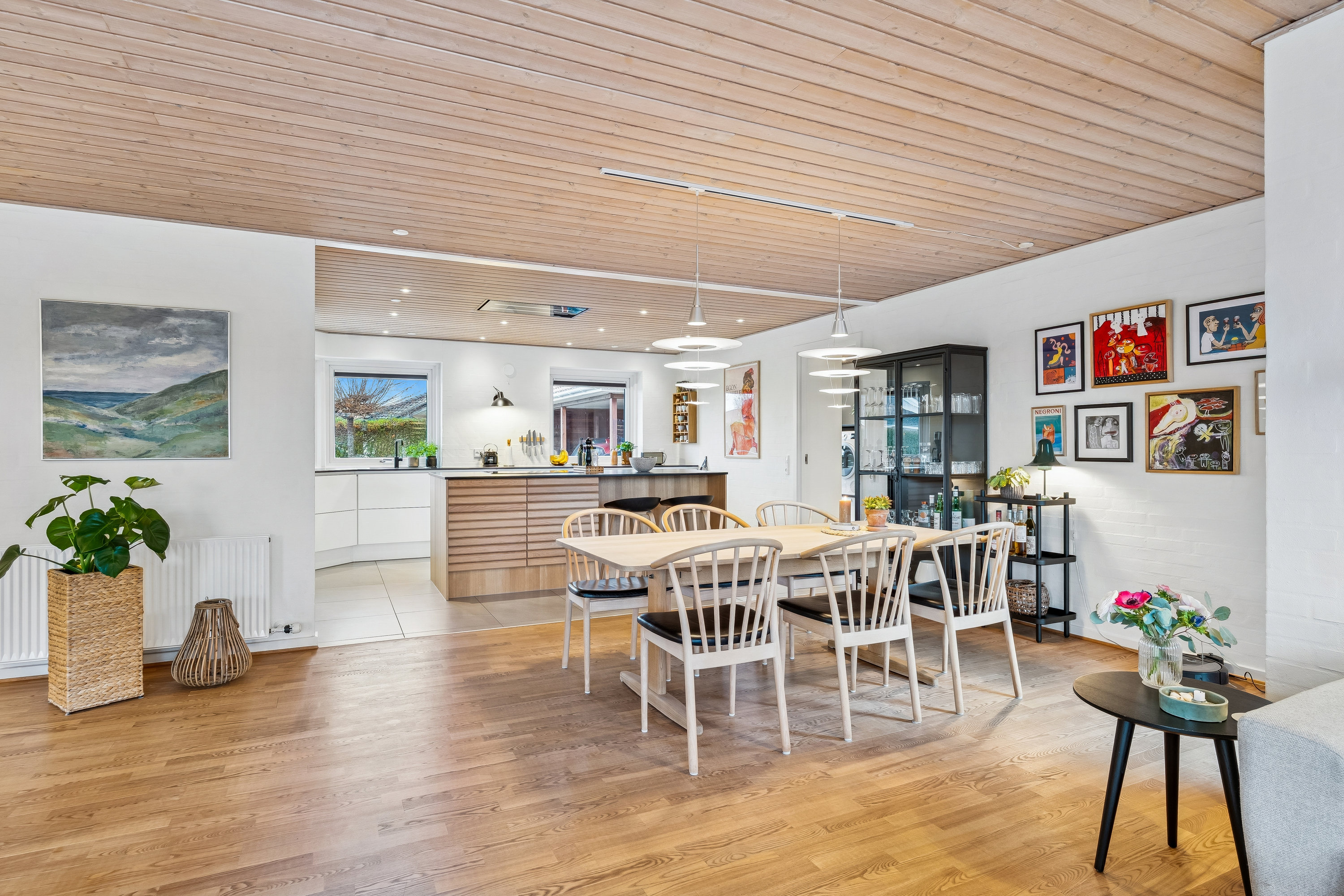 Fremhævet spisestue billede i fuldskærmstilstand. Billede af Årupvænget 23, 8722 Hedensted