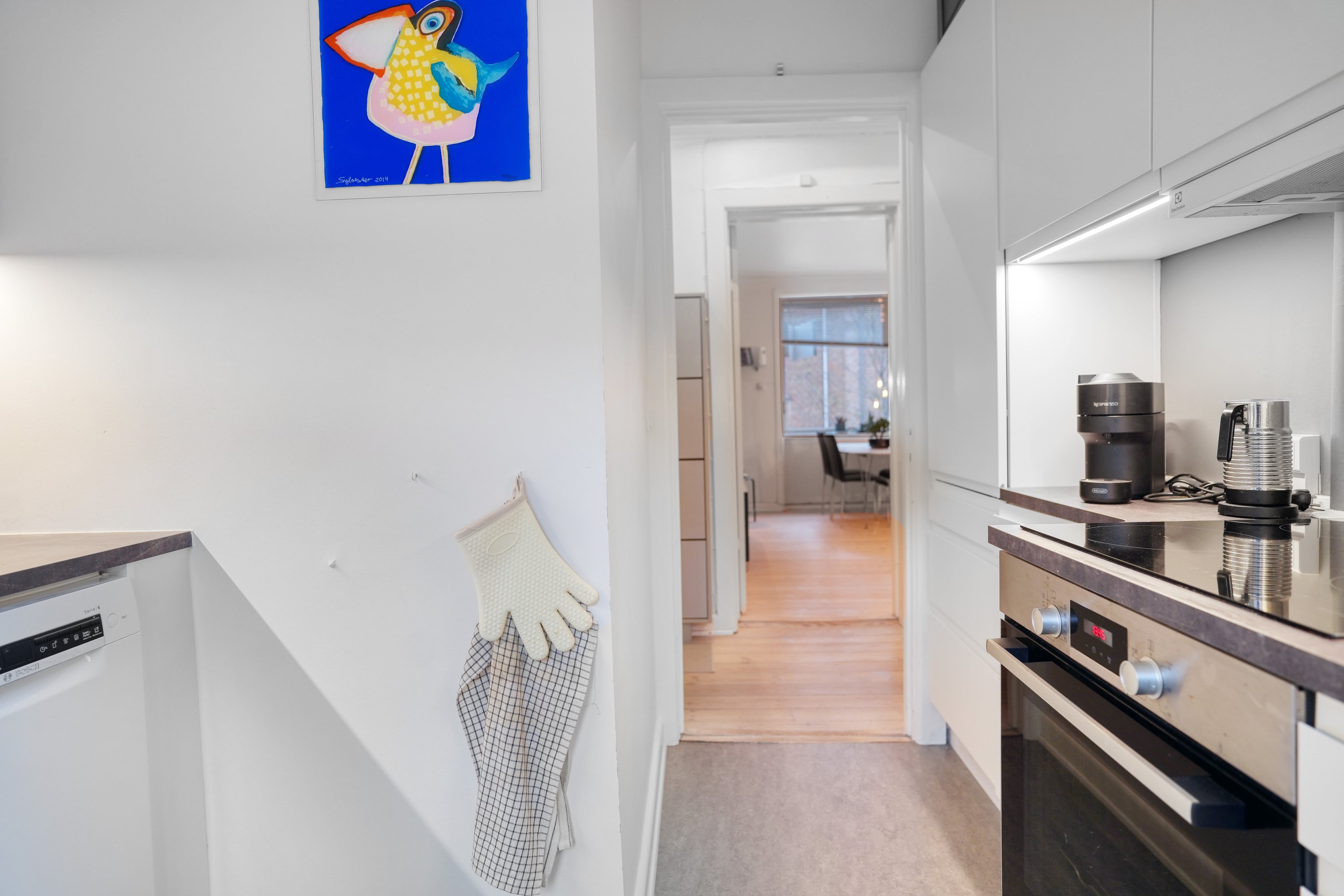 Fremhævet køkken billede i fuldskærmstilstand. Billede af Lauravej 23, 2. tv., 2500 Valby