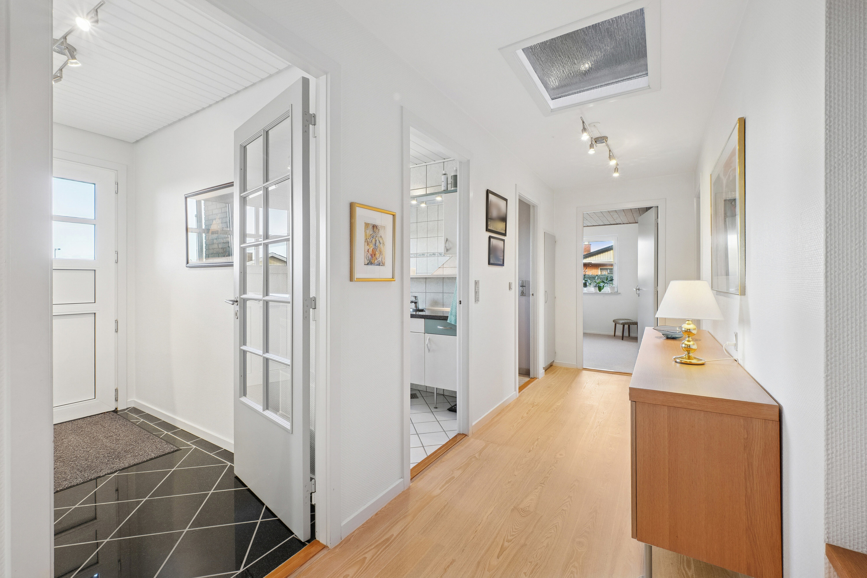 Fremhævet indendørs billede i fuldskærmstilstand. Billede af Skolevænget 34, Tingstrup, 7700 Thisted