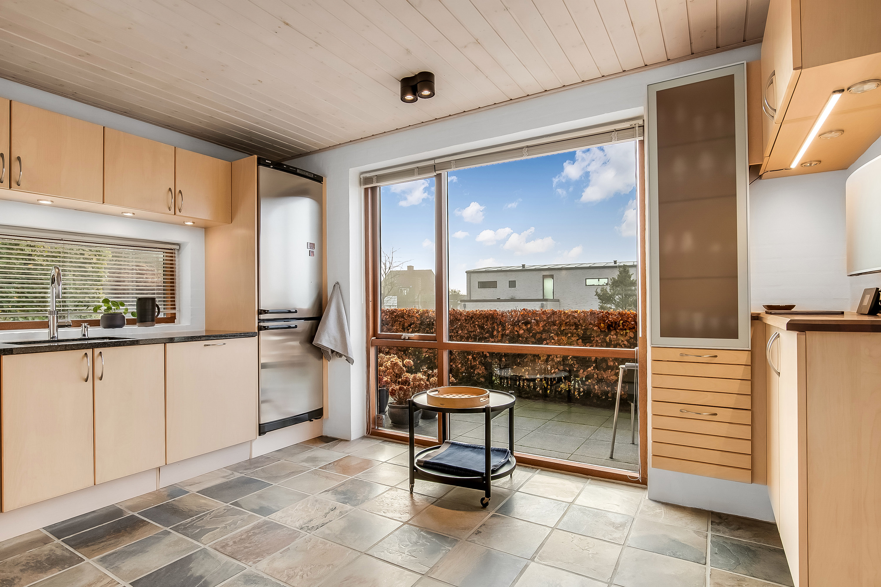 Fremhævet køkken billede i fuldskærmstilstand. Billede af Krintelsvej 8, 7120 Vejle Øst