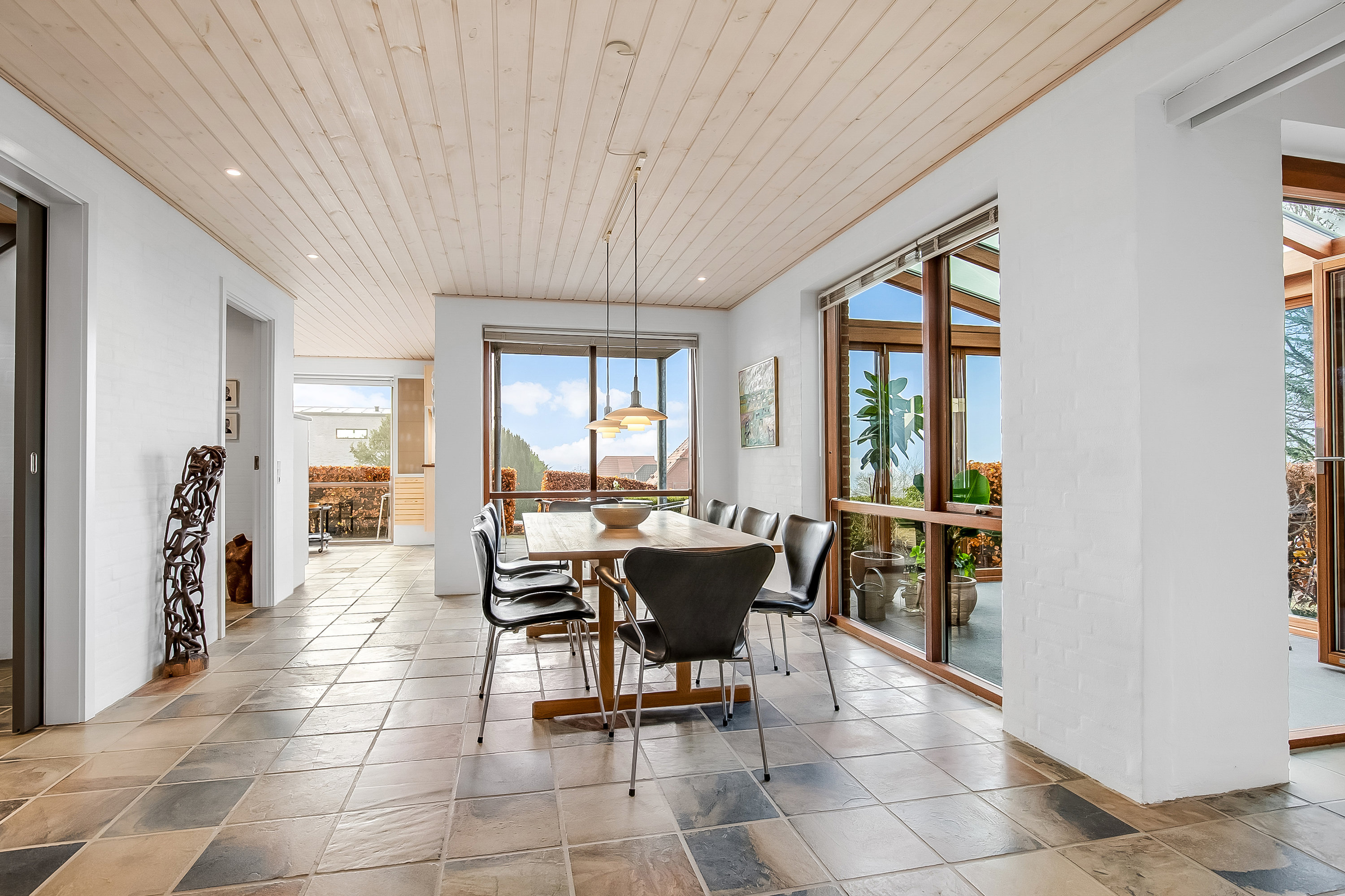 Fremhævet stue billede i fuldskærmstilstand. Billede af Krintelsvej 8, 7120 Vejle Øst