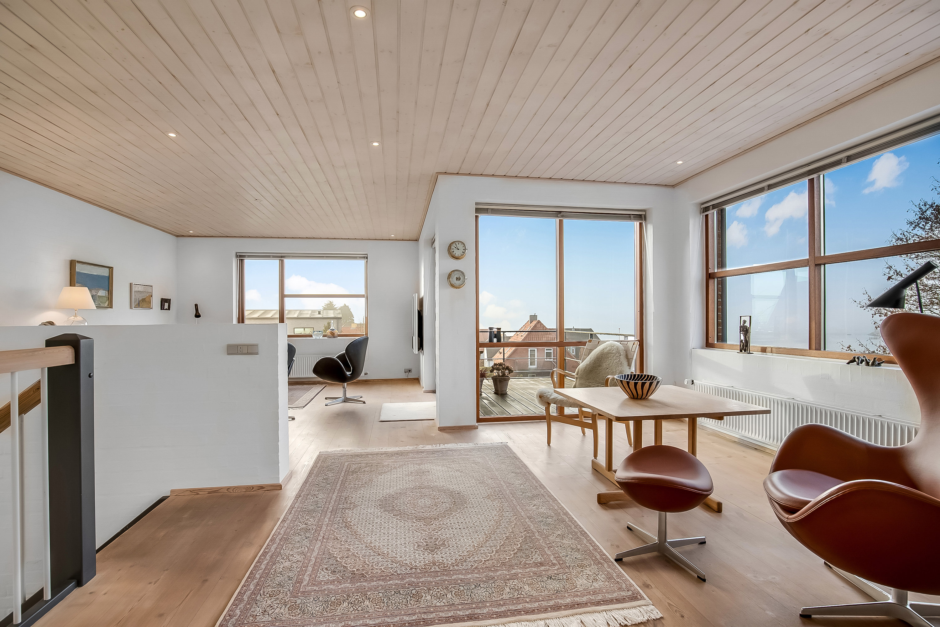 Fremhævet stue billede i fuldskærmstilstand. Billede af Krintelsvej 8, 7120 Vejle Øst