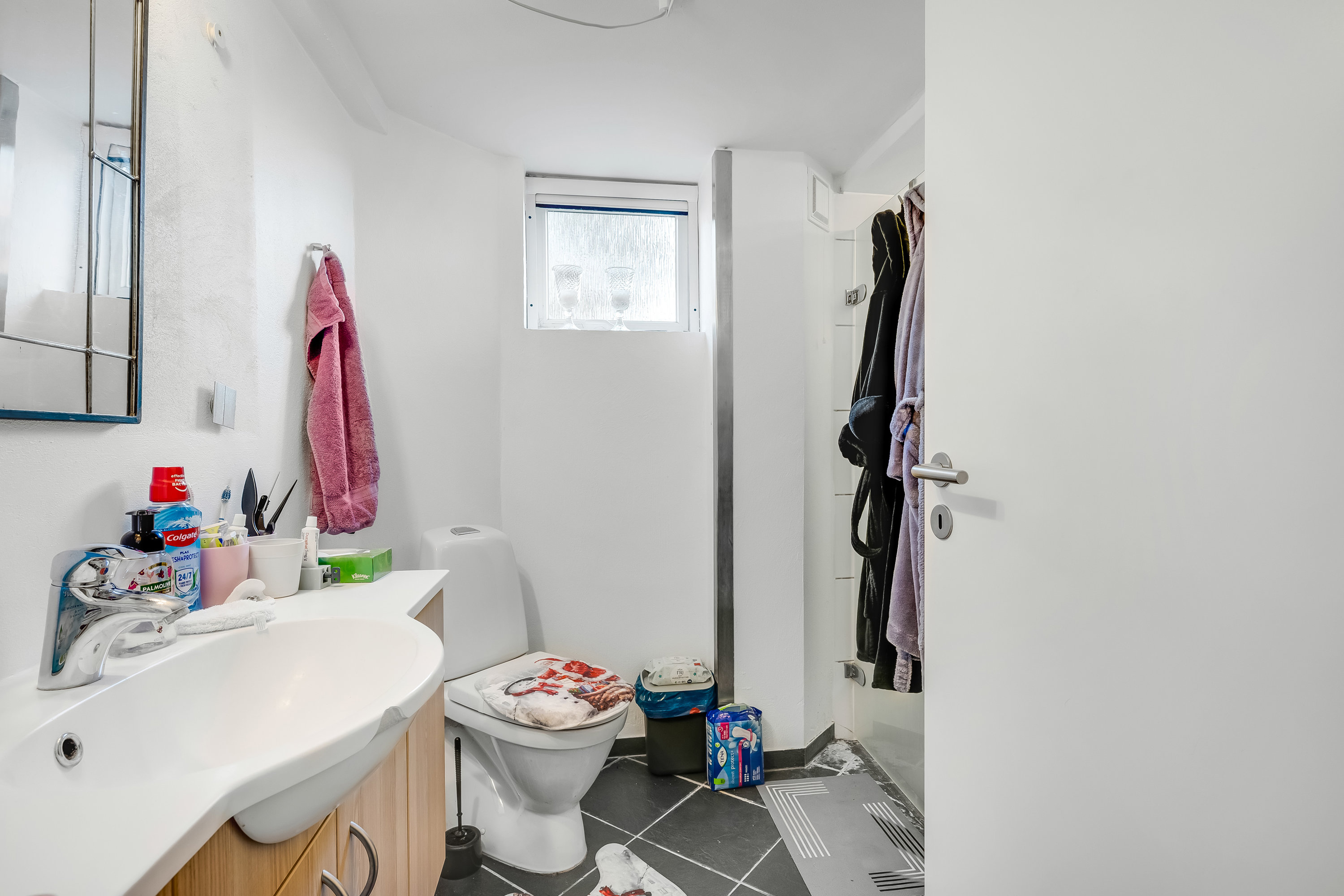 Fremhævet badeværelse billede i fuldskærmstilstand. Billede af Viborgvej 105, Mejrup, 7500 Holstebro