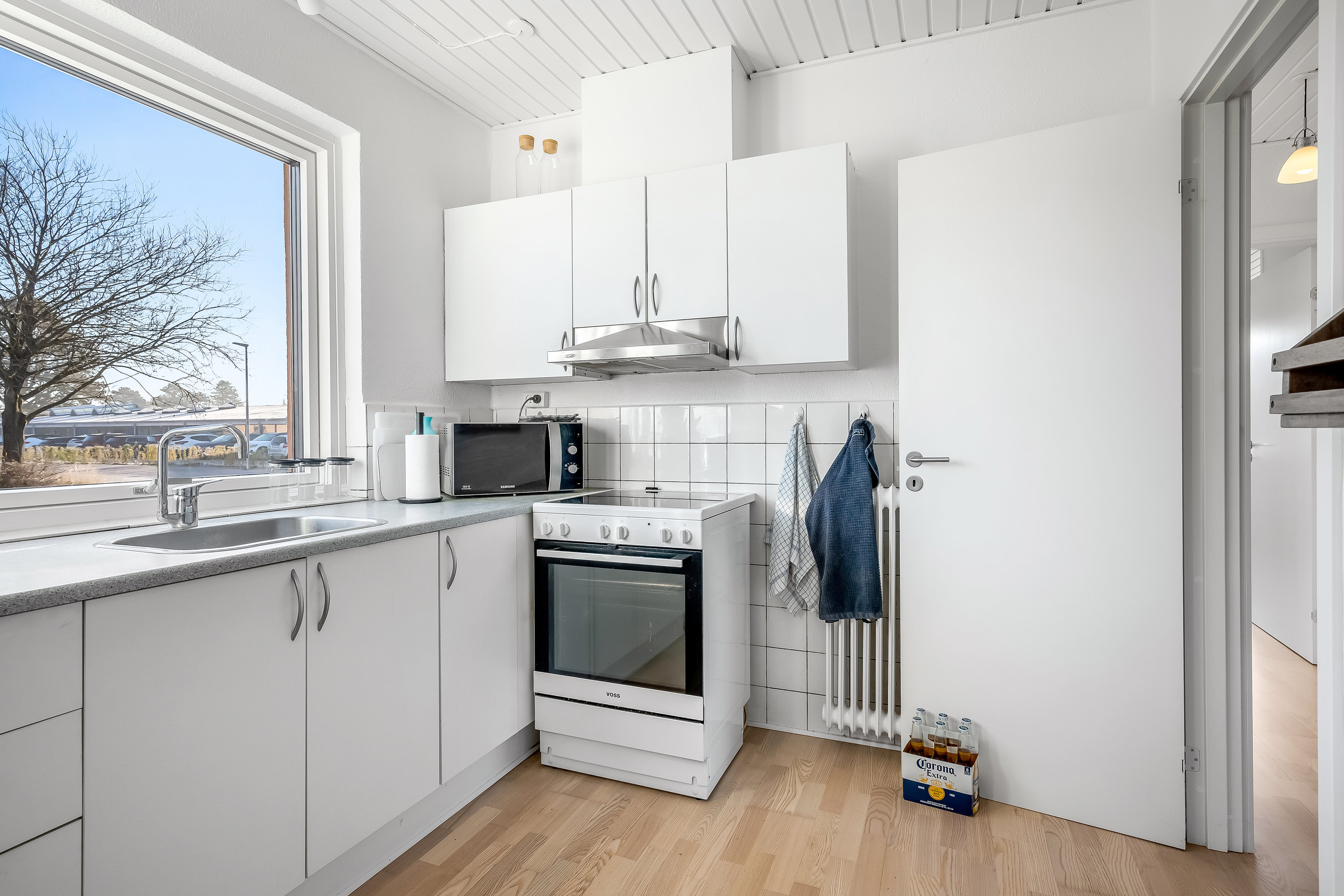 Fremhævet køkken billede i fuldskærmstilstand. Billede af Odinsvej 11, 7500 Holstebro