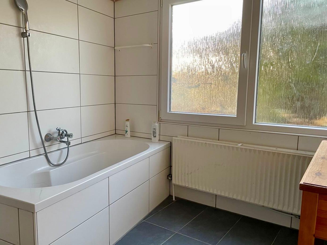 Fremhævet badeværelse billede i fuldskærmstilstand. Billede af Bjerndrup Bygade 20, Bjerndrup, 6200 Aabenraa