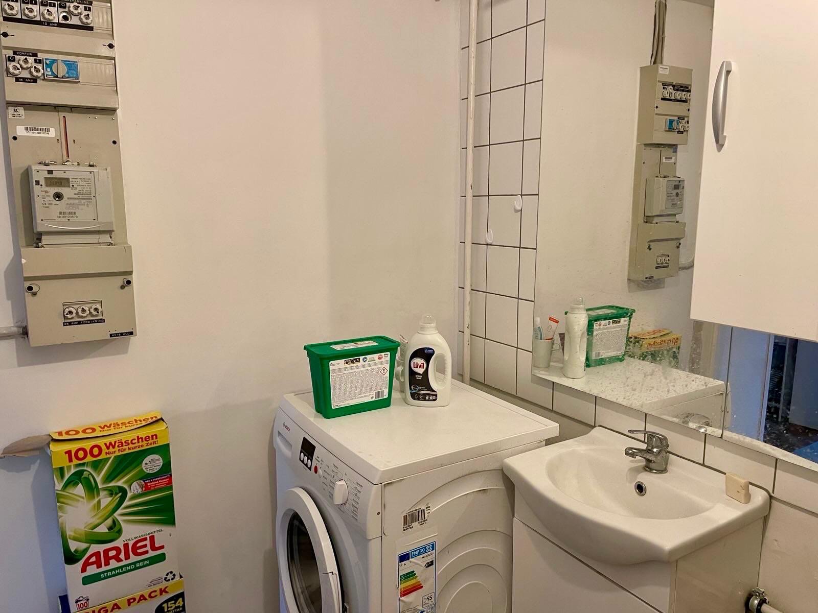 Fremhævet toilet billede i fuldskærmstilstand. Billede af Bjerndrup Bygade 20, Bjerndrup, 6200 Aabenraa