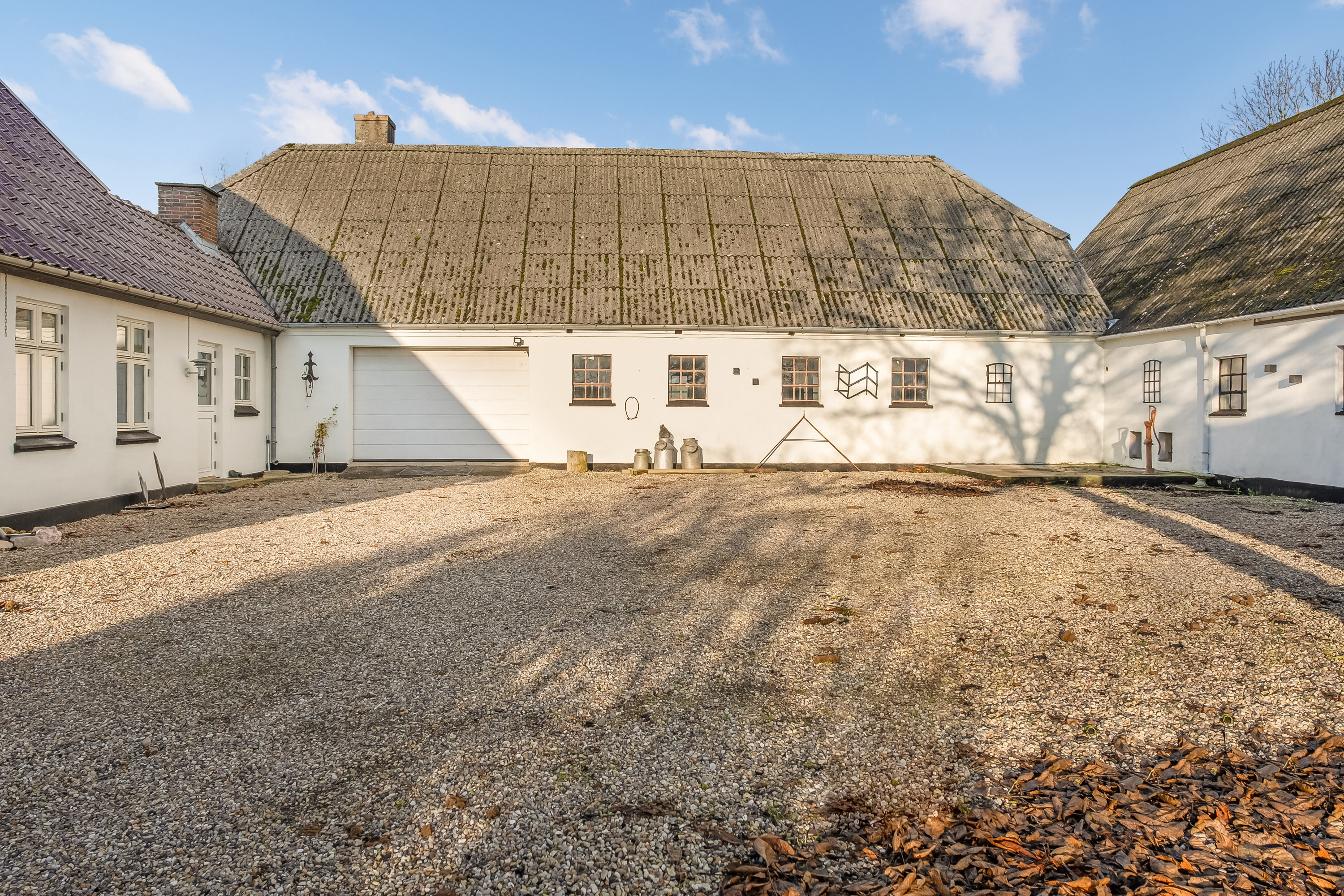 Fremhævet facade billede i fuldskærmstilstand. Billede af Klippen 3, Ølsted, 5672 Broby