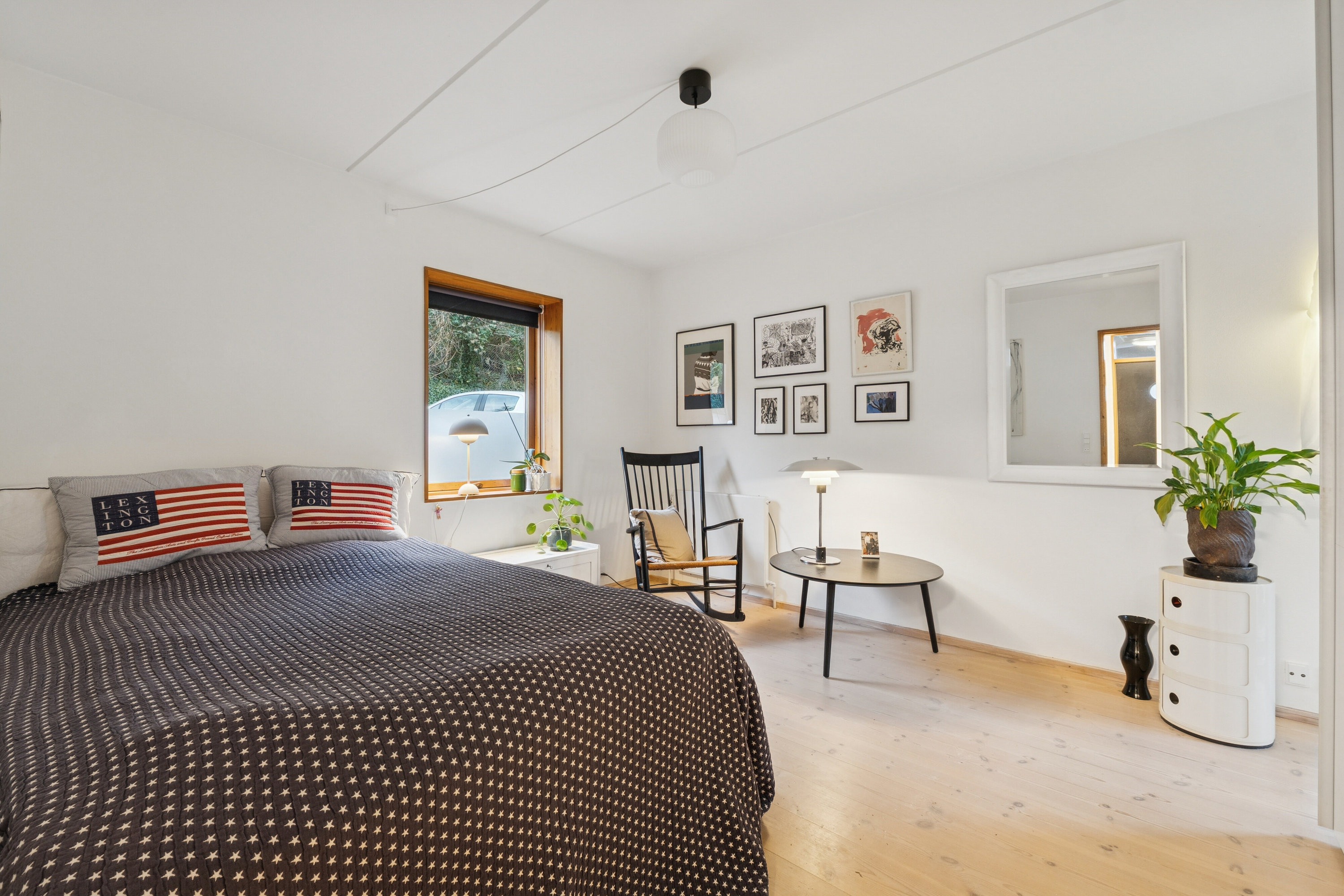 Fremhævet soveværelse billede i fuldskærmstilstand. Billede af Dianas Have 71, 2970 Hørsholm