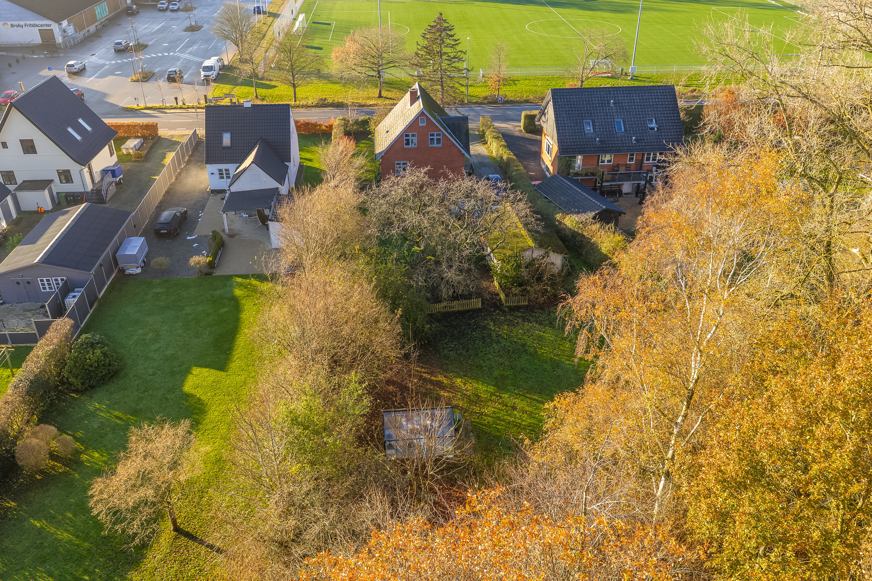 Fremhævet luftfoto billede i fuldskærmstilstand. Billede af Verningevej 18, Nr Broby, 5672 Broby