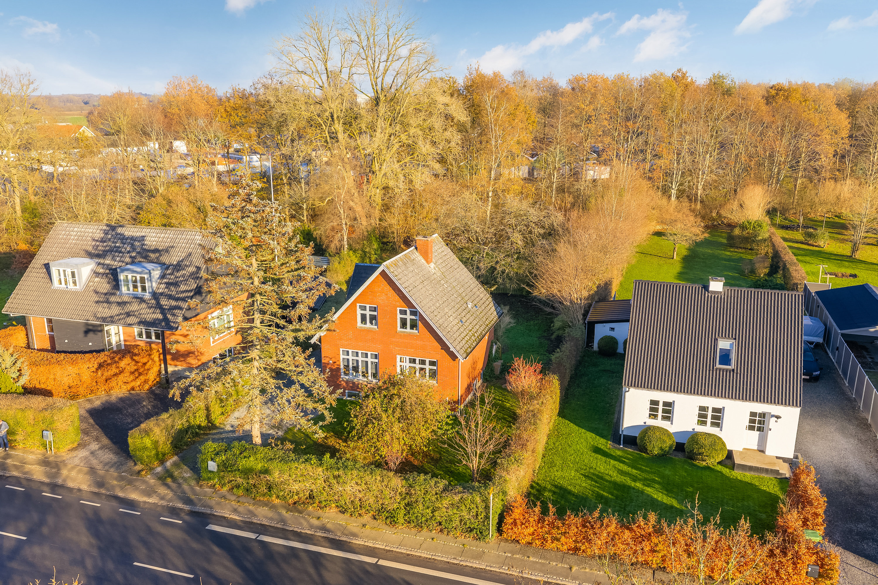 Miniaturebillede 1: luftfoto. Billede af Verningevej 18, Nr Broby, 5672 Broby