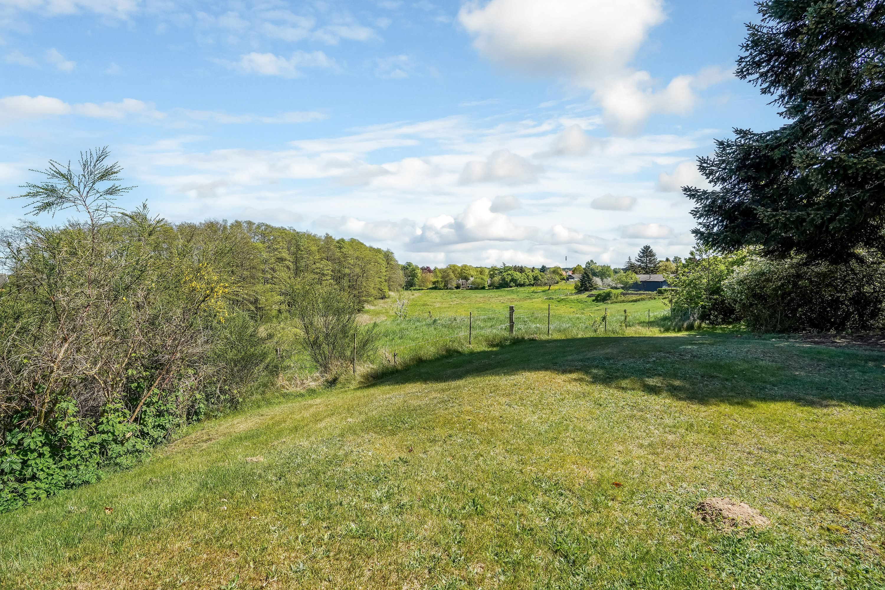 Fremhævet udsigt billede i fuldskærmstilstand. Billede af Vinkelvej 20, Brobyværk, 5672 Broby