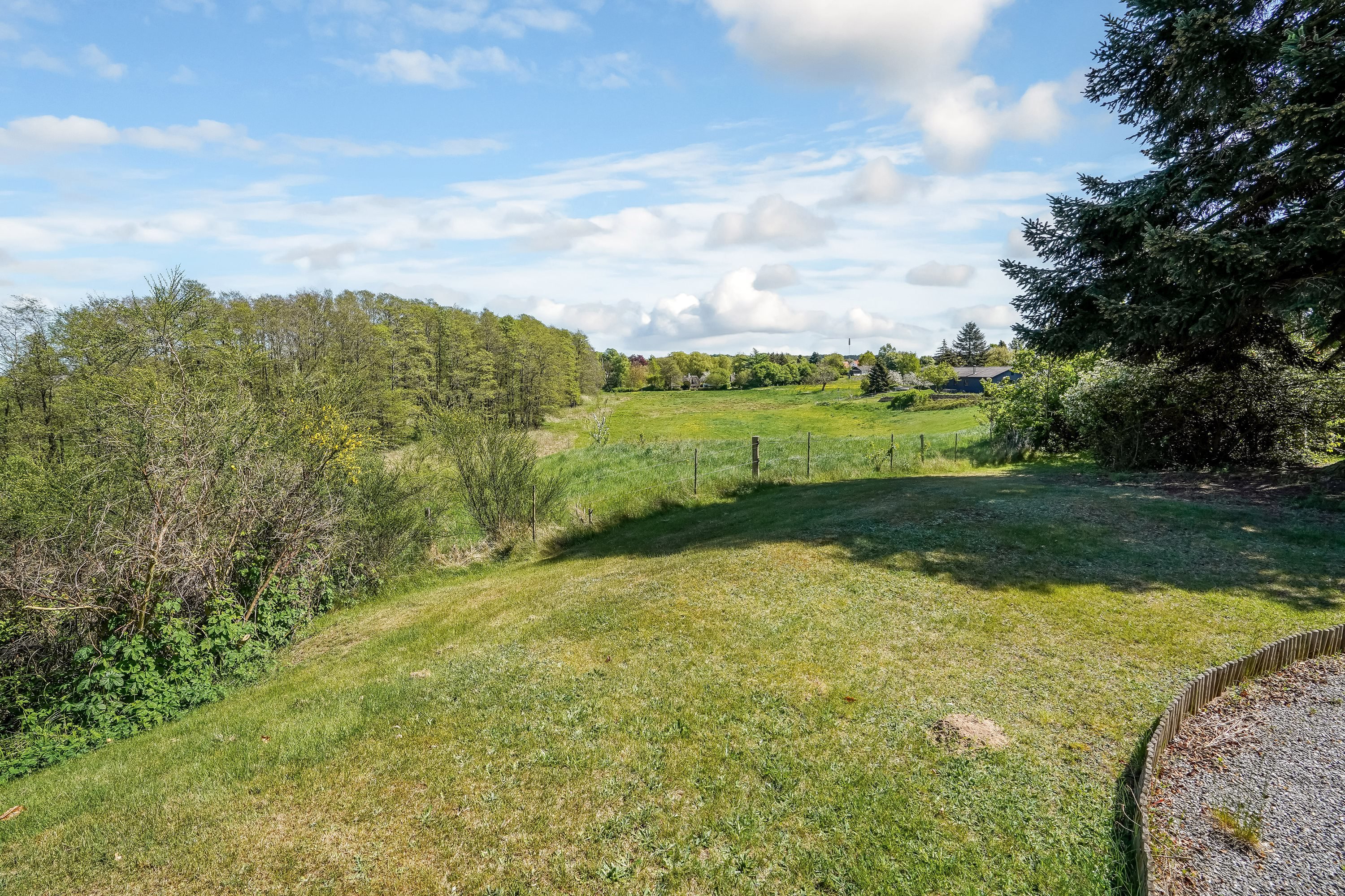 Fremhævet udsigt billede i fuldskærmstilstand. Billede af Vinkelvej 20, Brobyværk, 5672 Broby