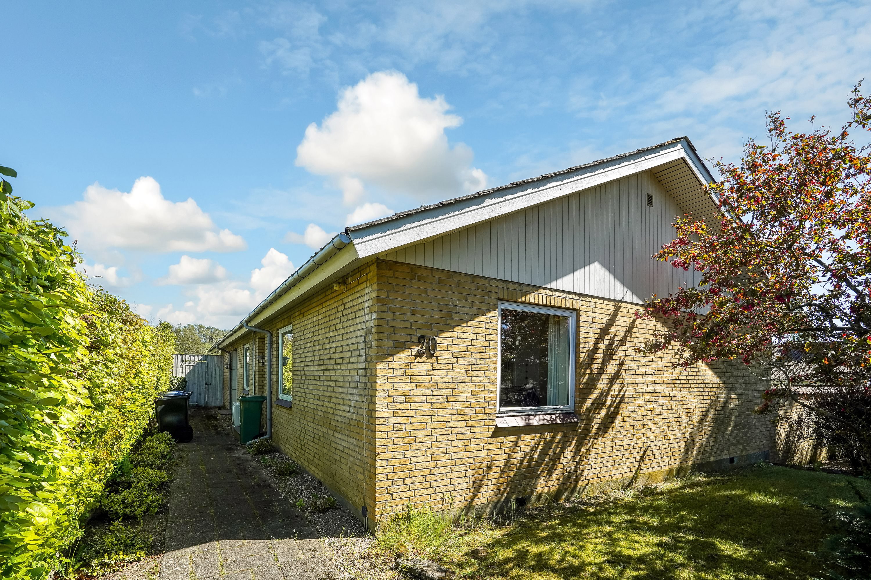 Fremhævet ejendommen billede i fuldskærmstilstand. Billede af Vinkelvej 20, Brobyværk, 5672 Broby