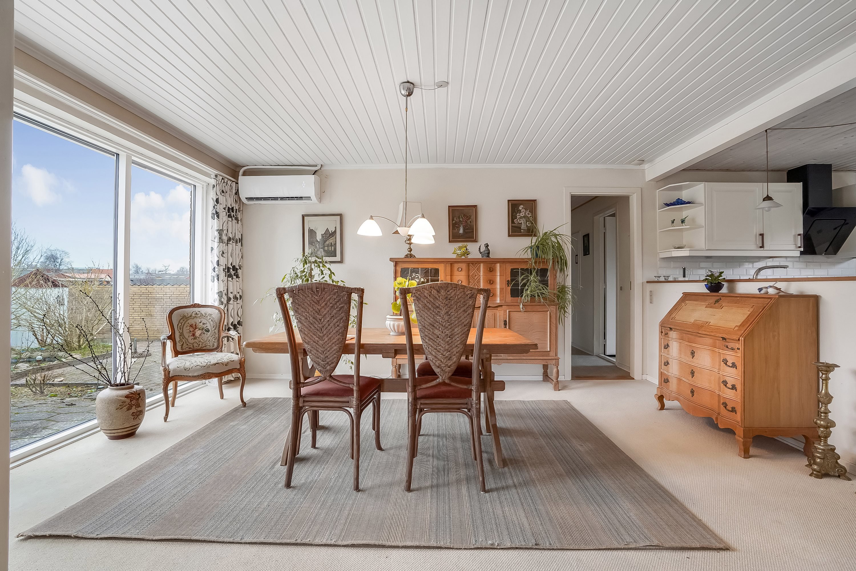 Fremhævet spisestue billede i fuldskærmstilstand. Billede af Vinkelvej 20, Brobyværk, 5672 Broby