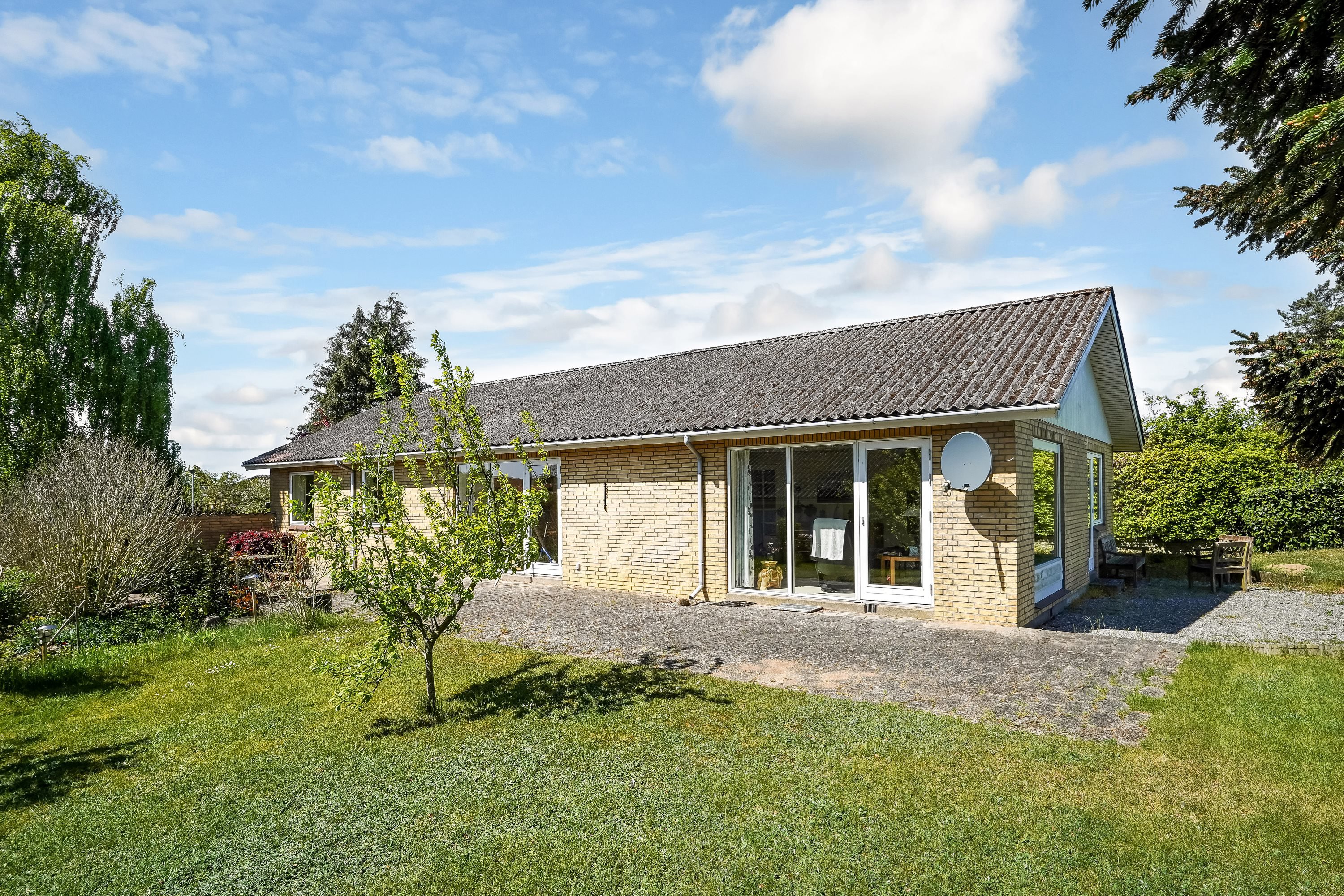 Fremhævet ejendommen billede i fuldskærmstilstand. Billede af Vinkelvej 20, Brobyværk, 5672 Broby