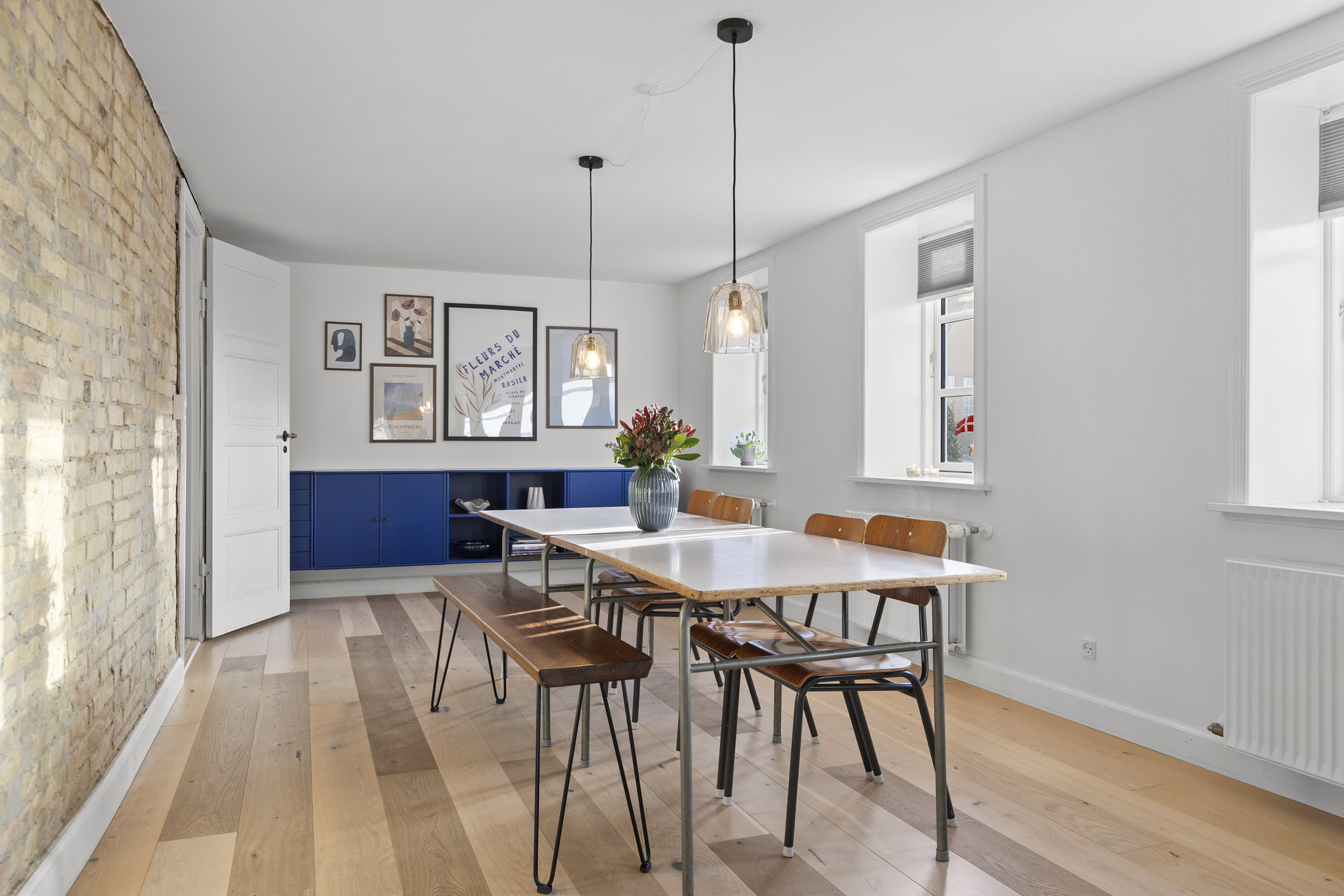 Fremhævet stue billede i fuldskærmstilstand. Billede af Marievangsvej 38, 4200 Slagelse