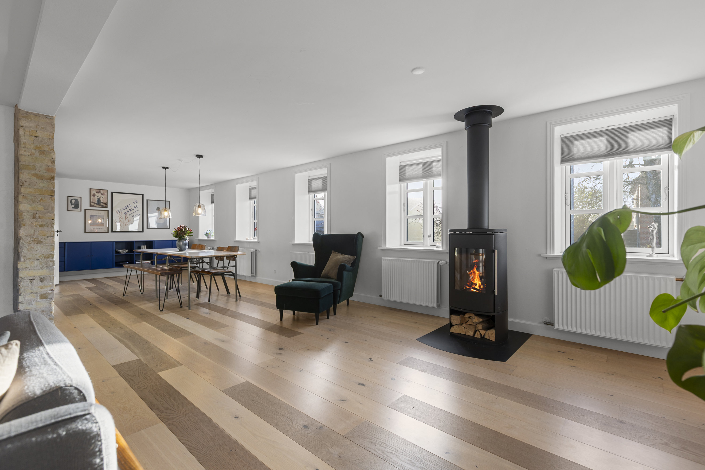 Fremhævet stue billede i fuldskærmstilstand. Billede af Marievangsvej 38, 4200 Slagelse