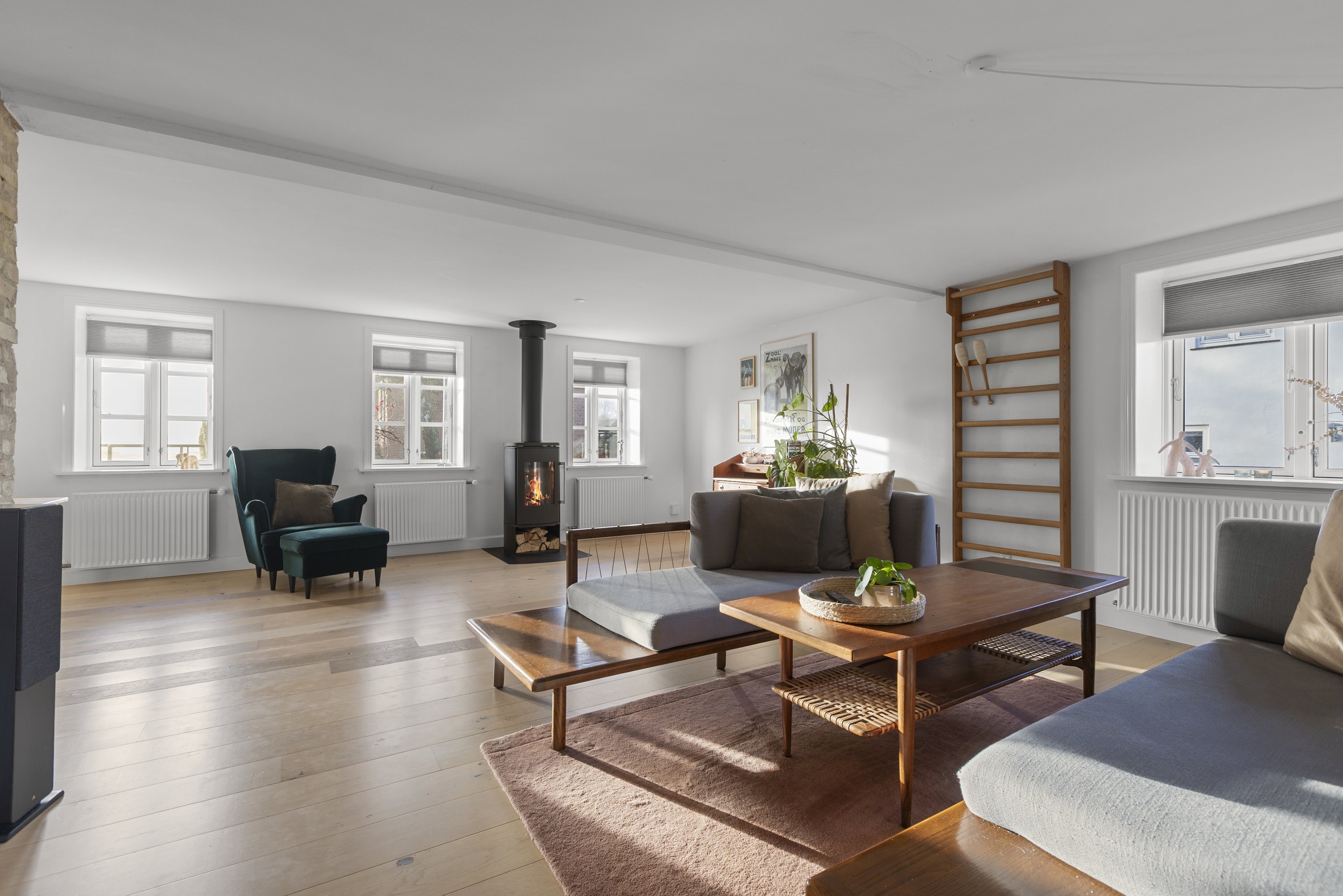 Fremhævet stue billede i fuldskærmstilstand. Billede af Marievangsvej 38, 4200 Slagelse