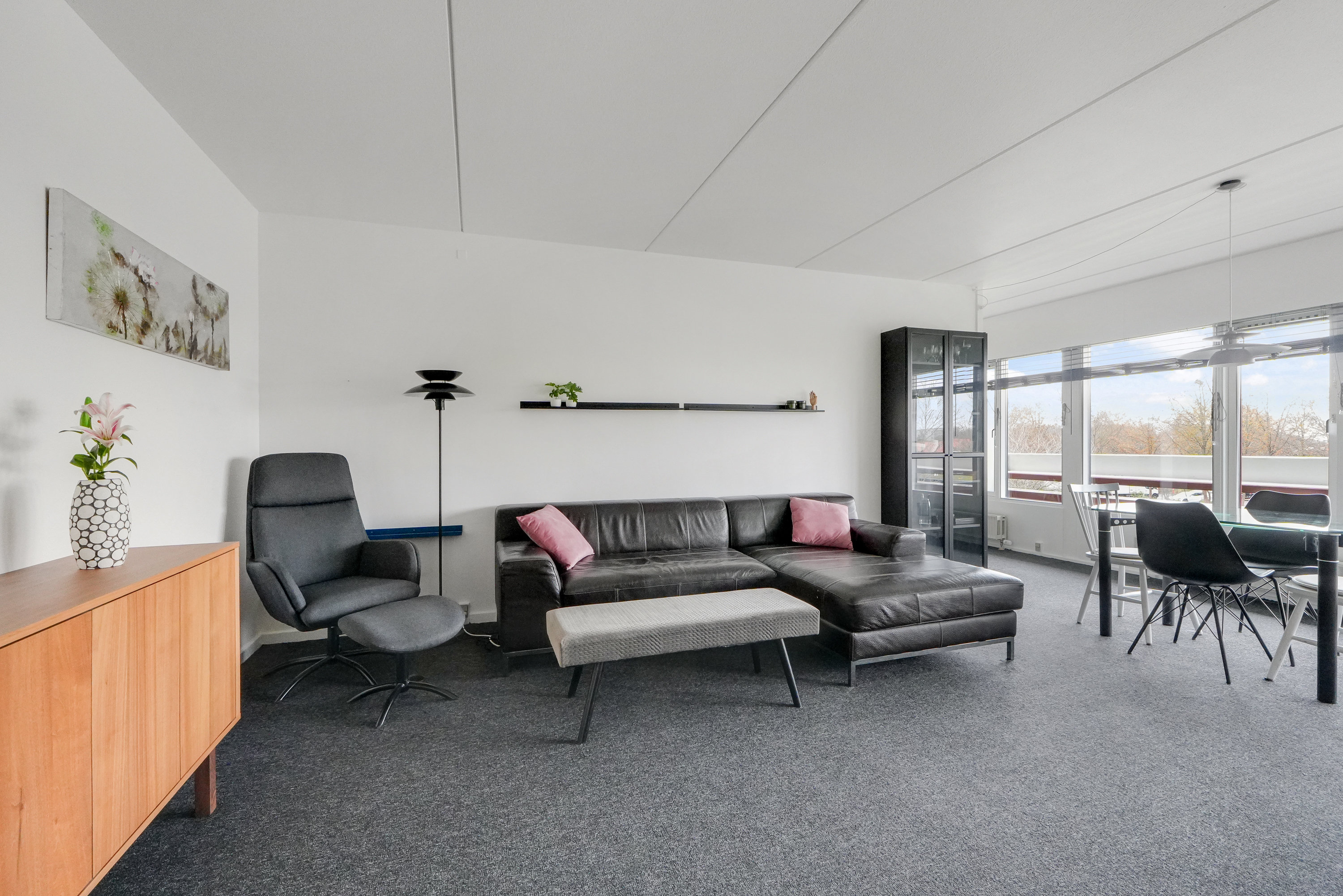 Fremhævet andet billede i fuldskærmstilstand. Billede af Vejlebrovej 87, 2. 96., 2635 Ishøj