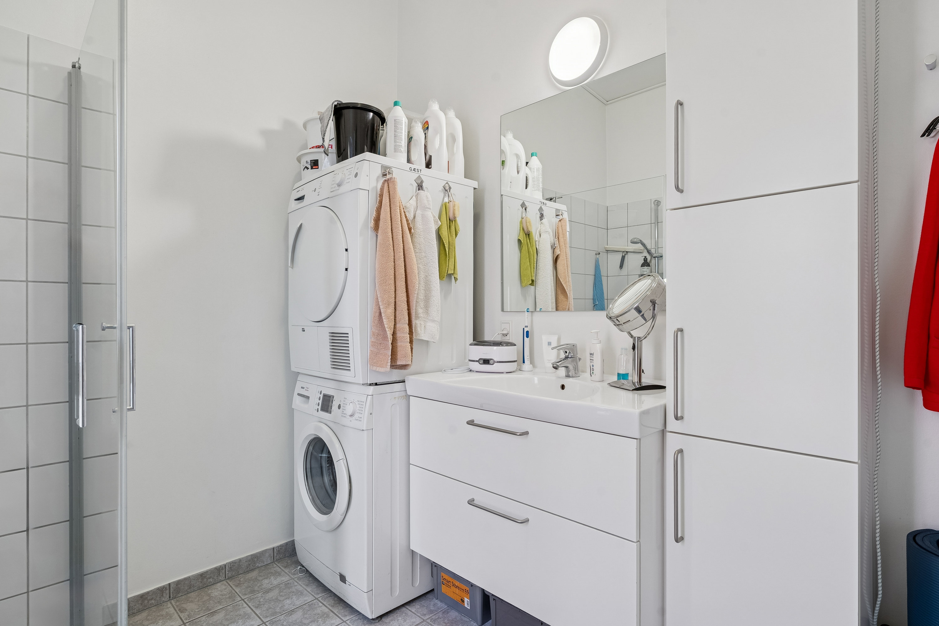 Fremhævet badeværelse billede i fuldskærmstilstand. Billede af Kirkegade 19B, 1., 8722 Hedensted