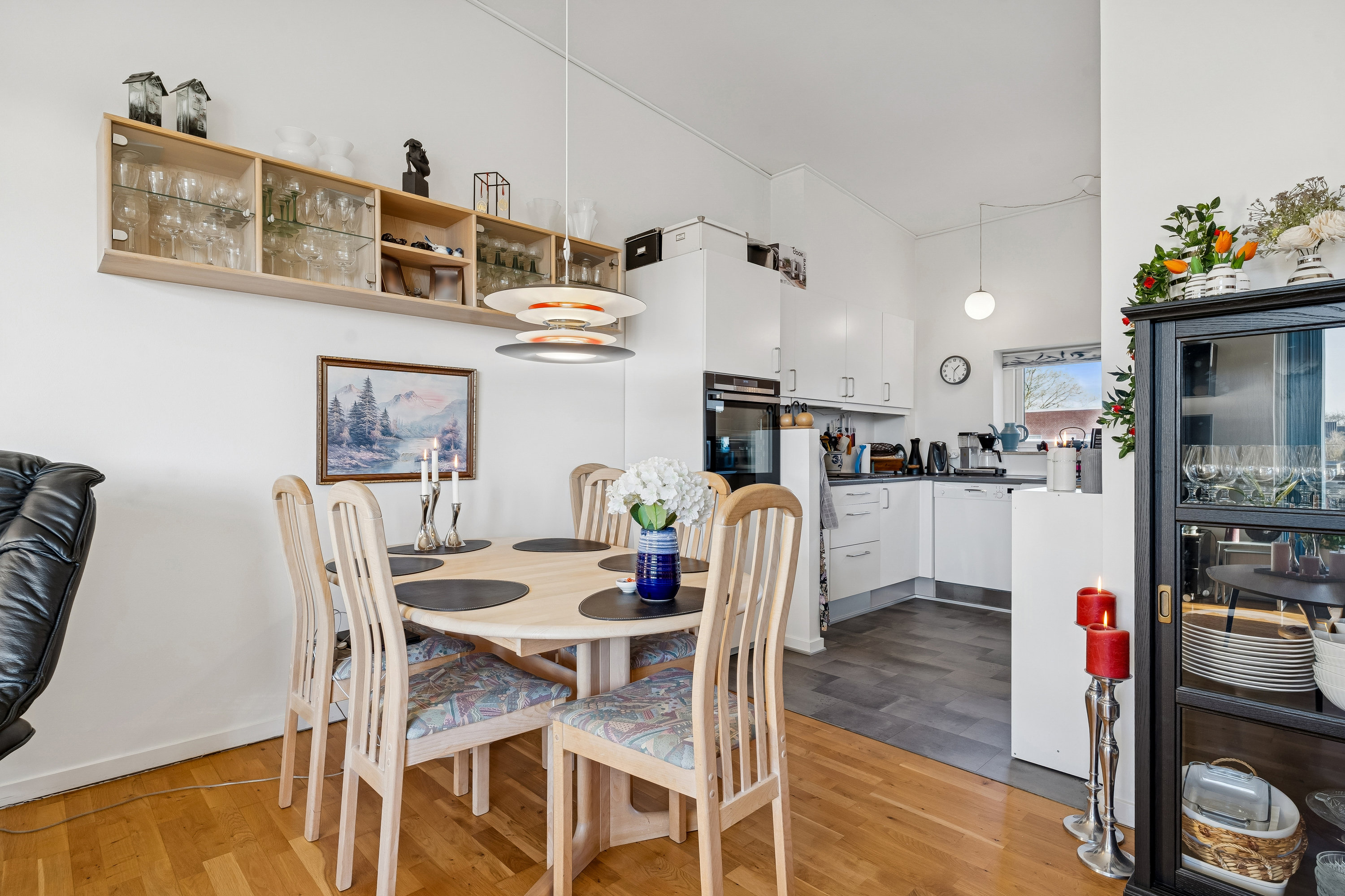 Fremhævet spisestue billede i fuldskærmstilstand. Billede af Kirkegade 19B, 1., 8722 Hedensted