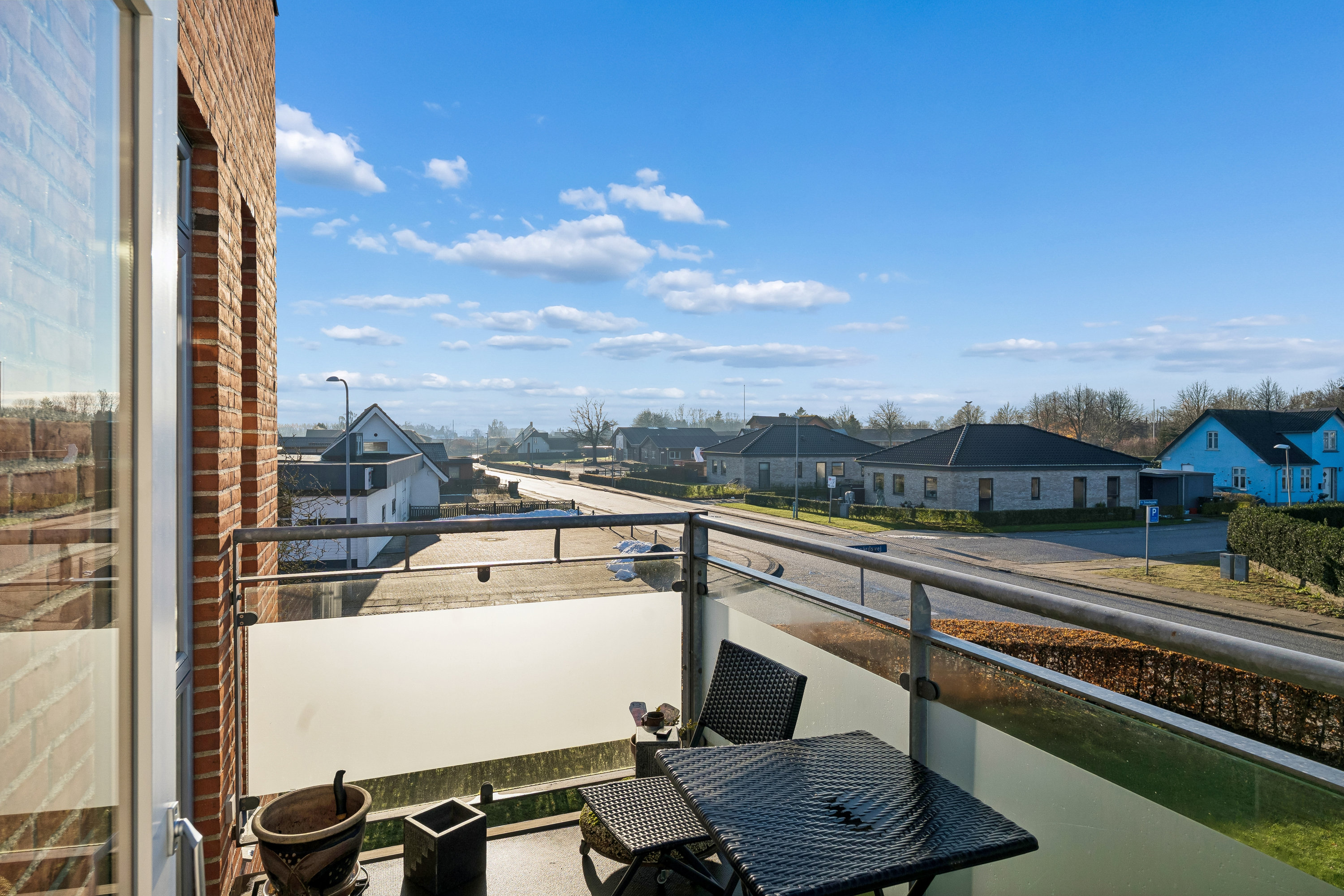 Fremhævet altan billede i fuldskærmstilstand. Billede af Kirkegade 19B, 1., 8722 Hedensted