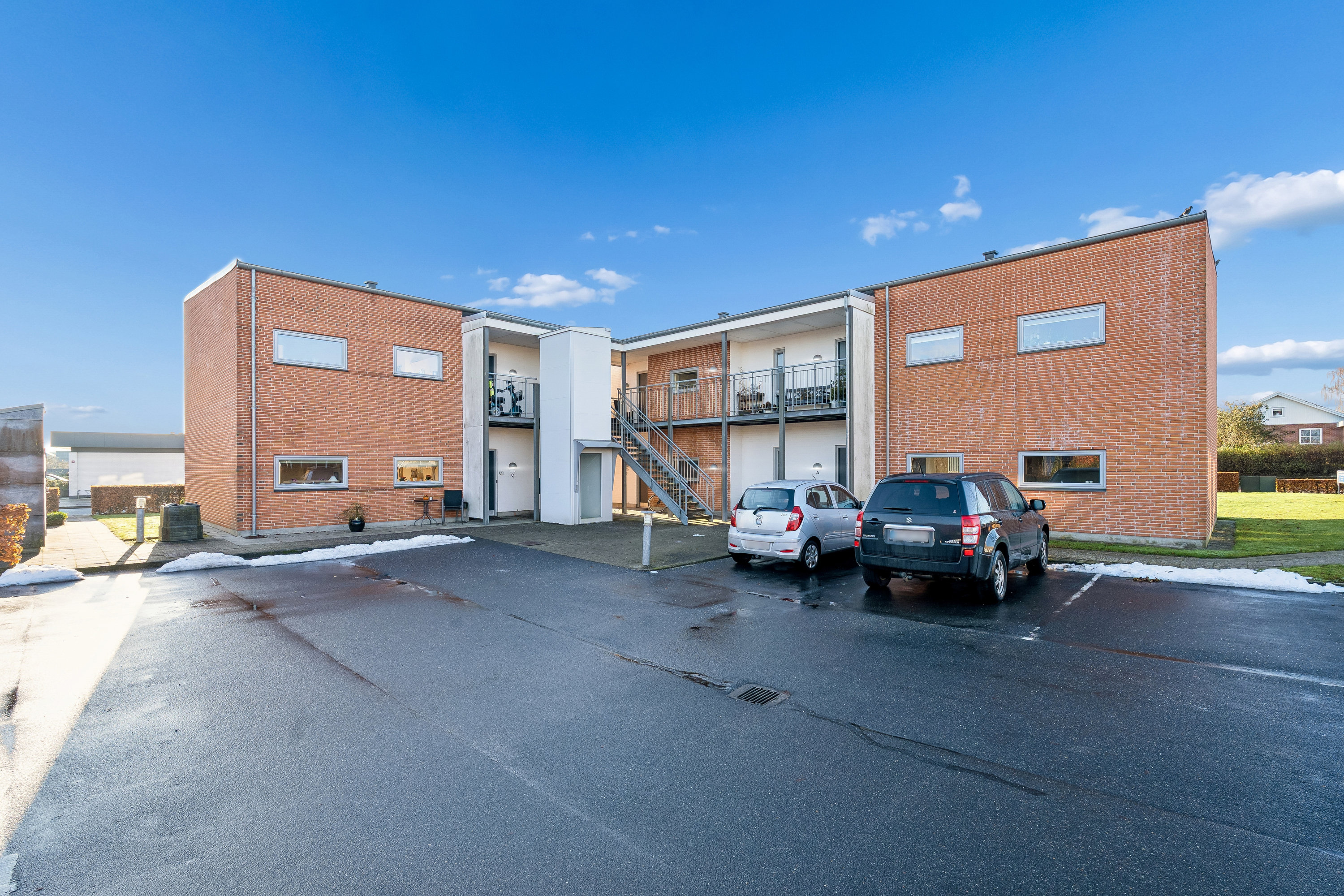 Fremhævet ejendommen billede i fuldskærmstilstand. Billede af Kirkegade 19B, 1., 8722 Hedensted