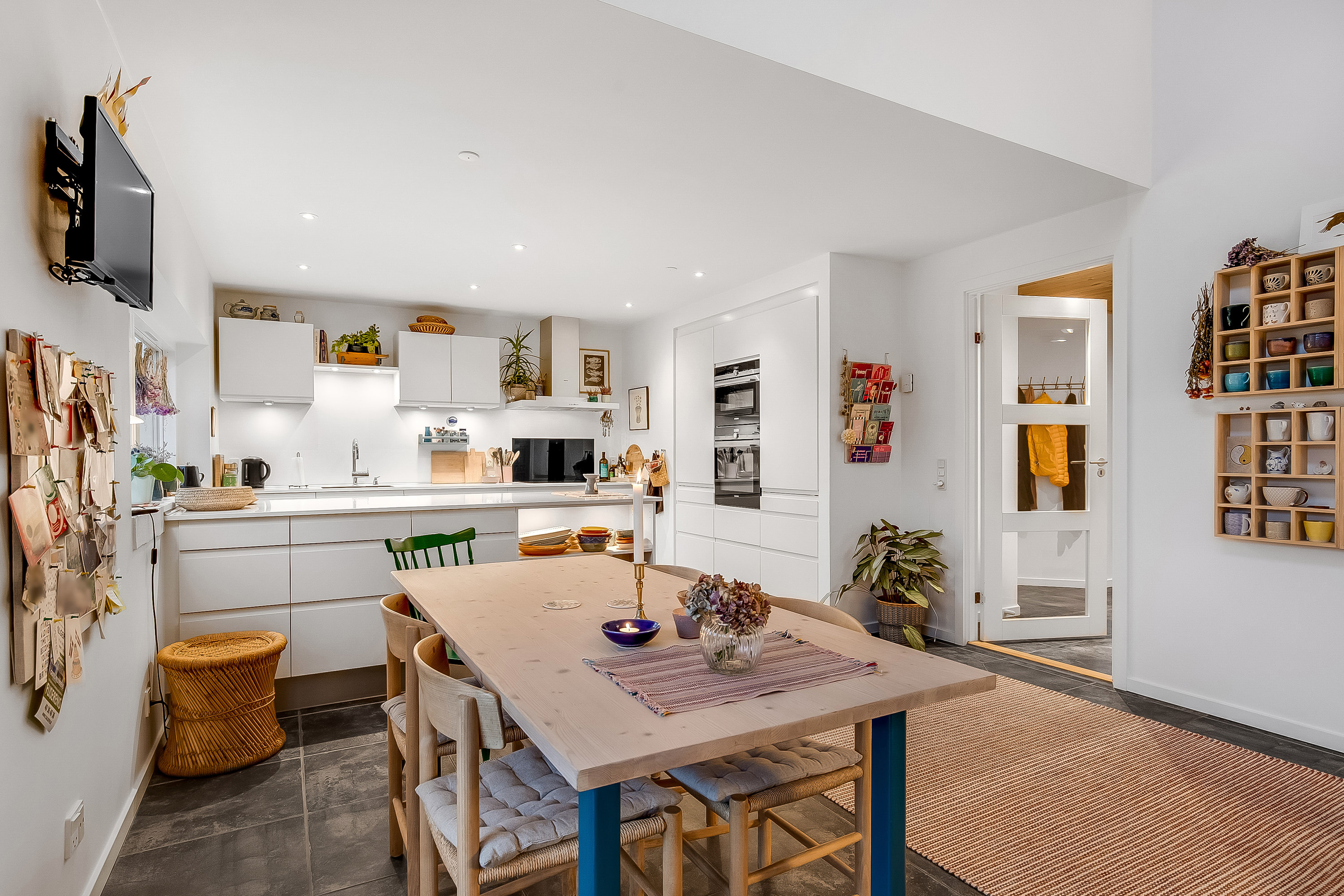 Fremhævet køkken alrum billede i fuldskærmstilstand. Billede af Degnevænget 34, 7100 Vejle