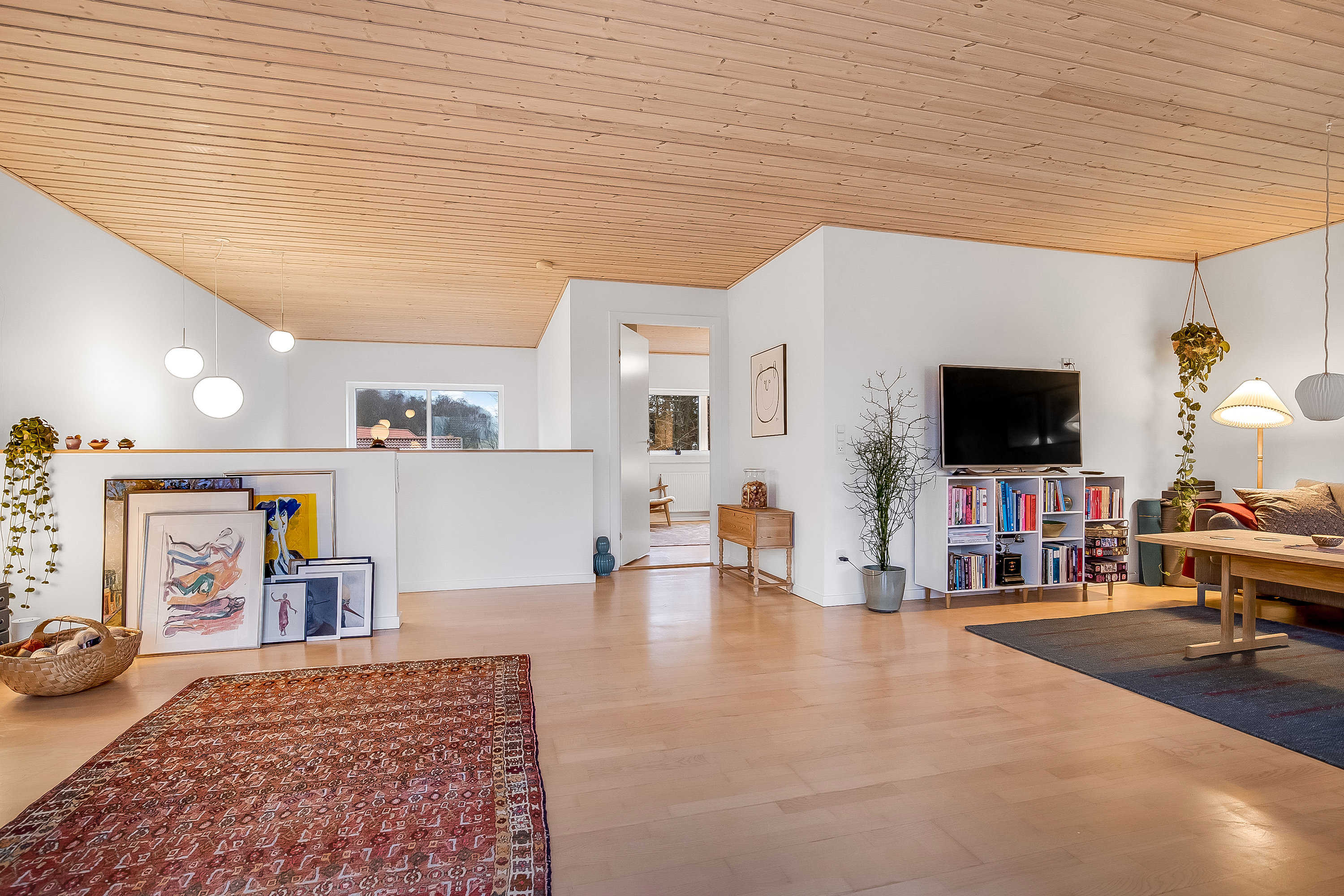 Fremhævet stue billede i fuldskærmstilstand. Billede af Degnevænget 34, 7100 Vejle