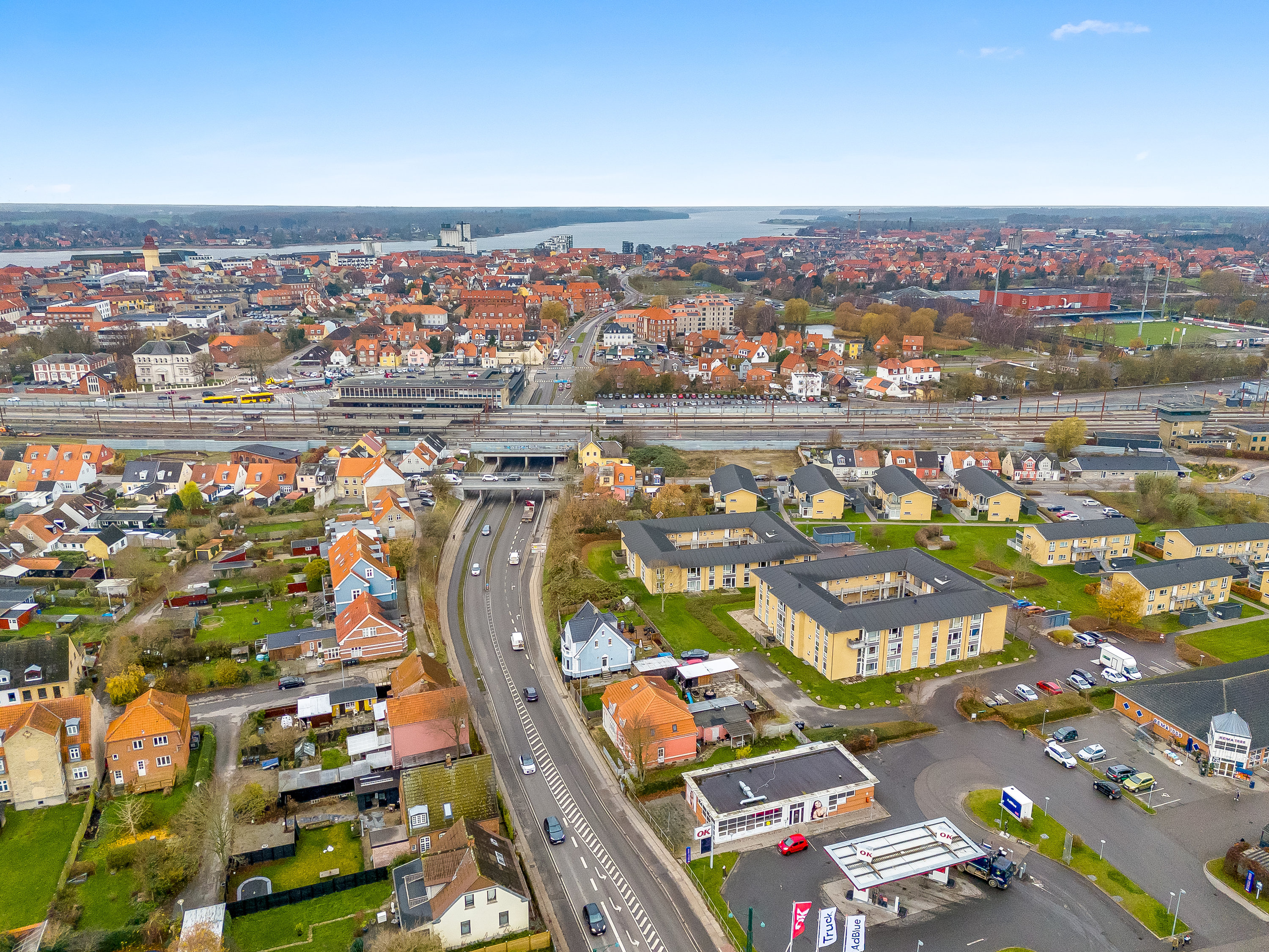 Fremhævet luftfoto billede i fuldskærmstilstand. Billede af Vesterskovvej 23, 4800 Nykøbing F