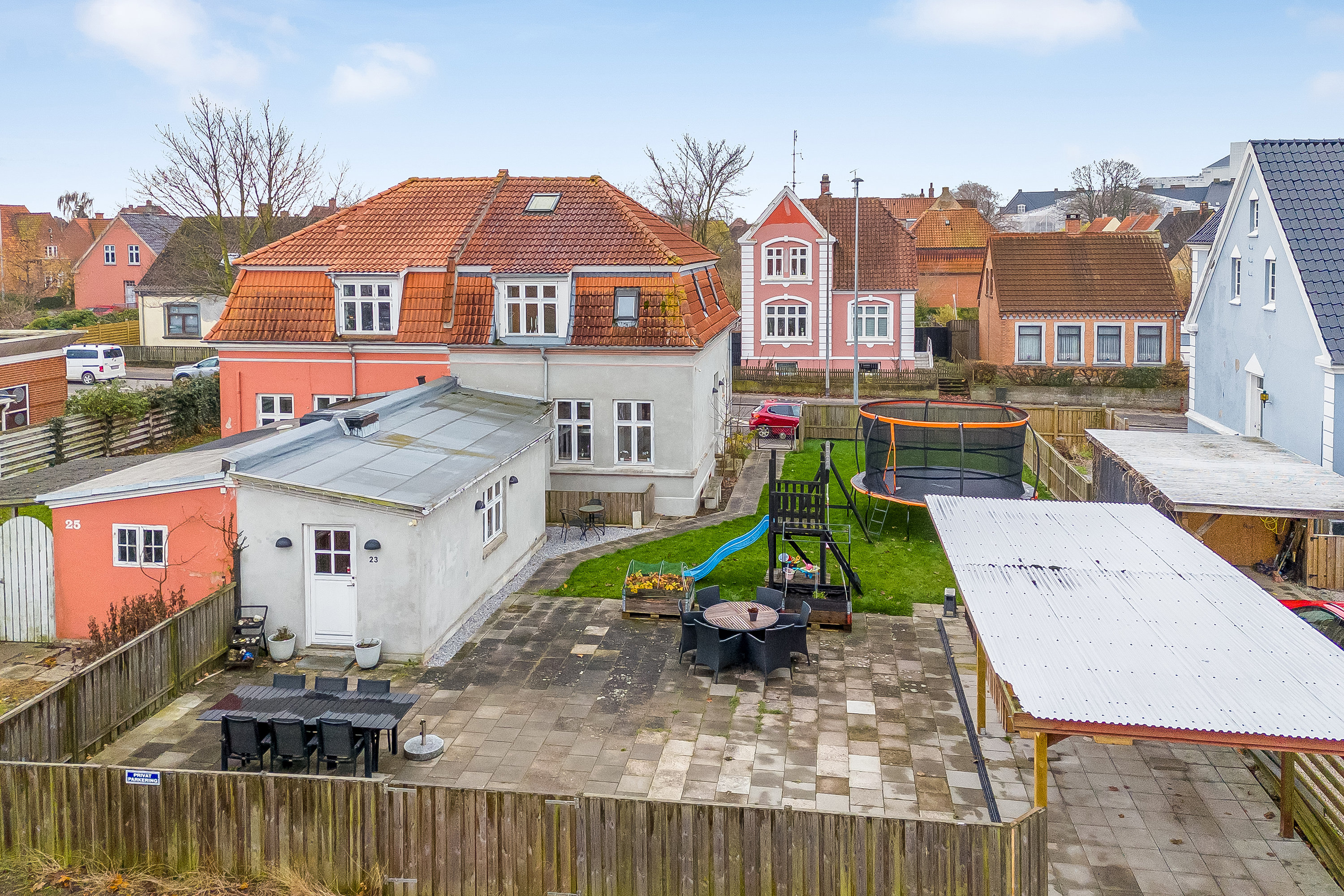 Miniaturebillede 2: mastefoto. Billede af Vesterskovvej 23, 4800 Nykøbing F