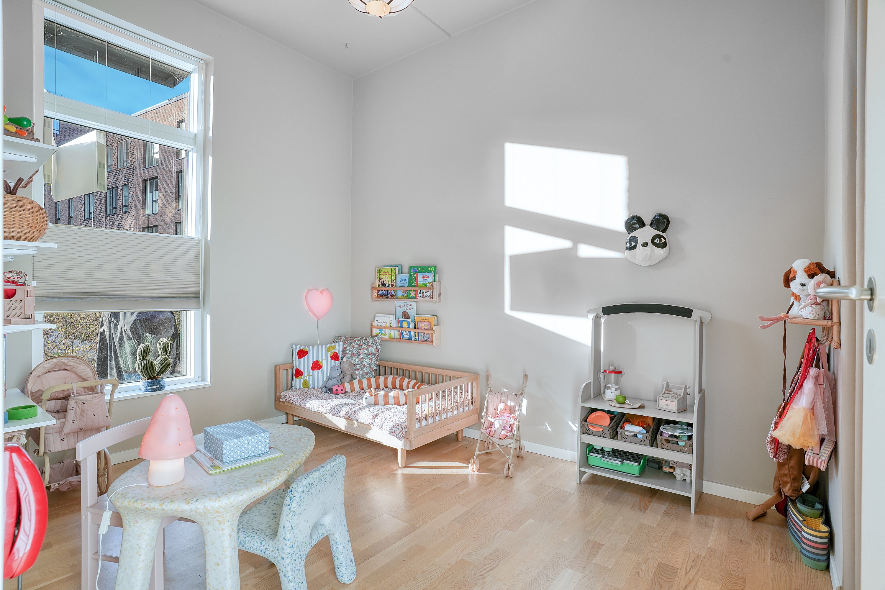 Fremhævet værelse billede i fuldskærmstilstand. Billede af Ingrid Marievej 54, st.., 2500 Valby