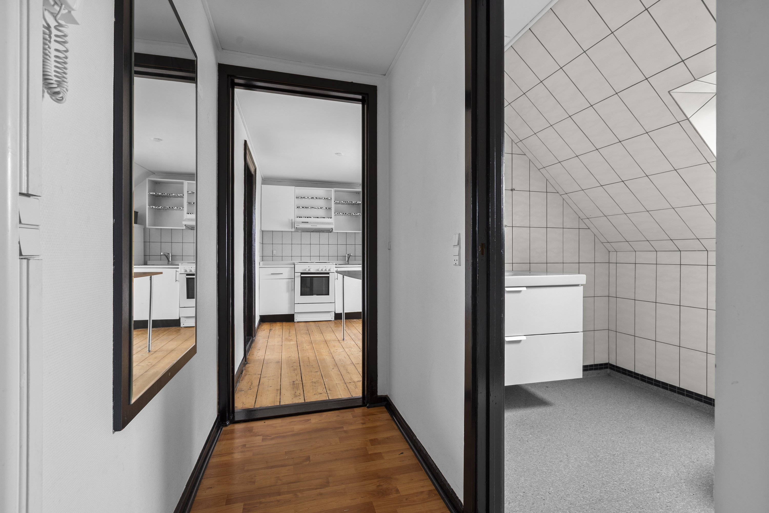 Fremhævet entré billede i fuldskærmstilstand. Billede af Løvegade 59, 2. tv., 4200 Slagelse