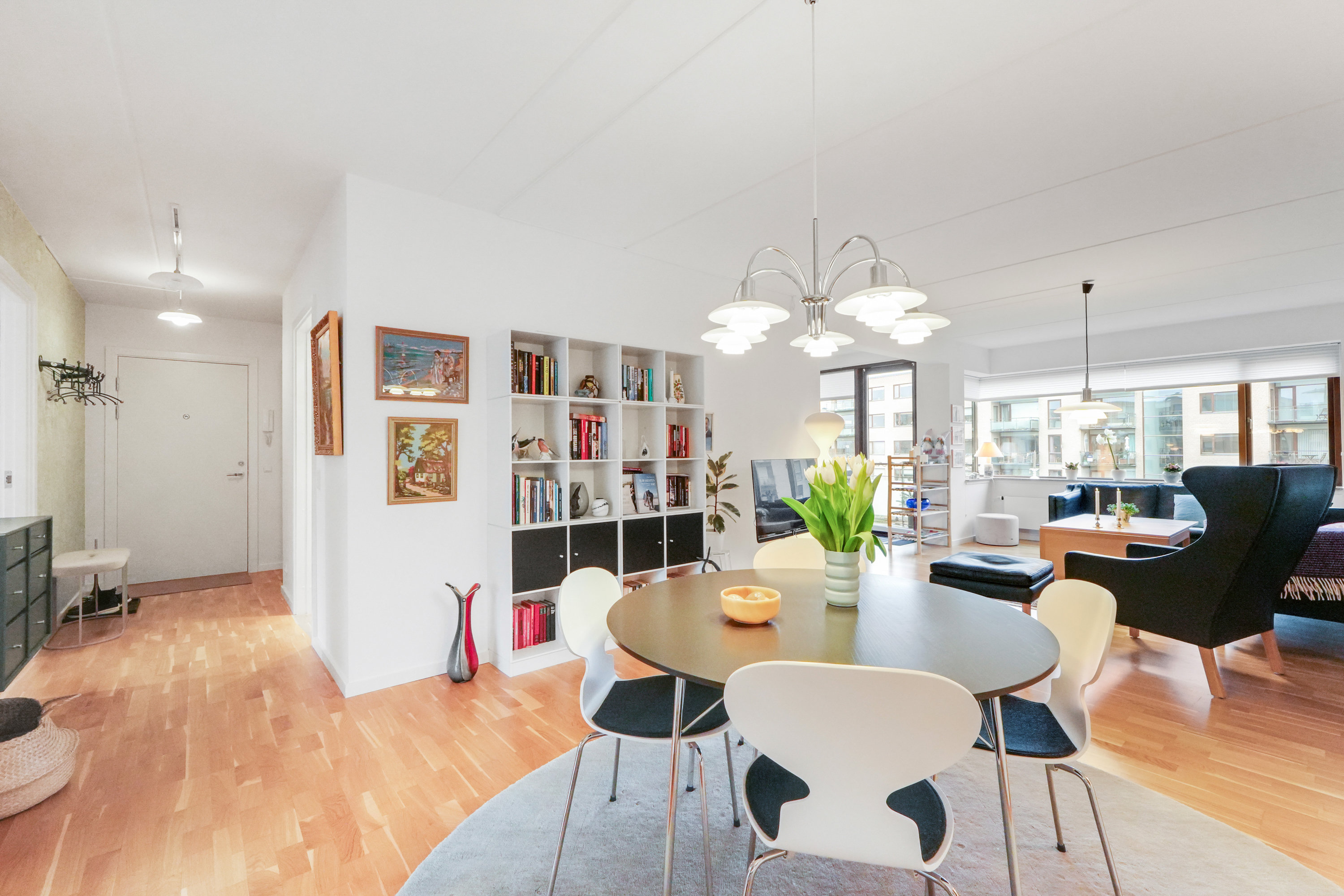 Fremhævet andet billede i fuldskærmstilstand. Billede af Øresund Parkvej 14, 2. tv., 2300 København S