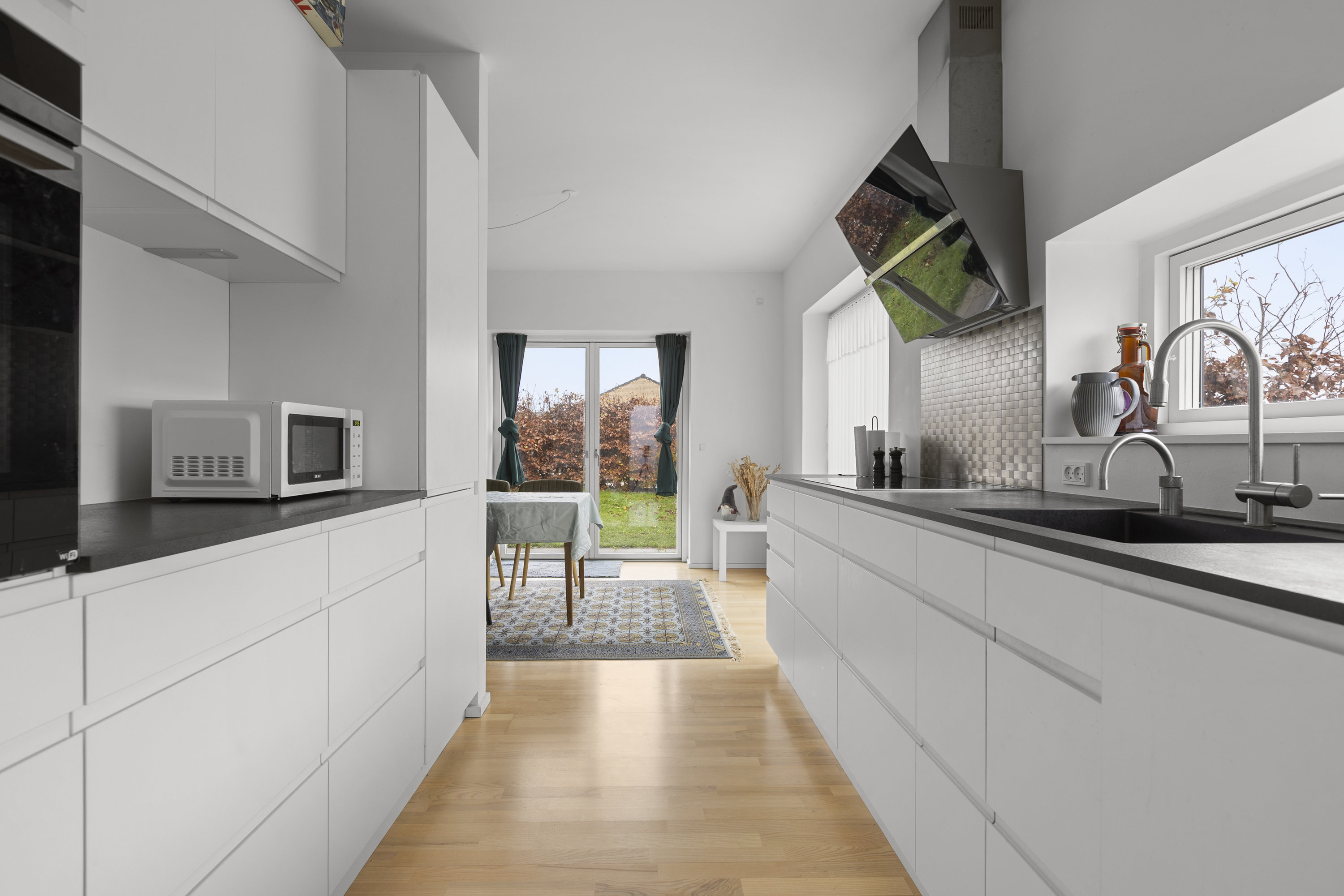 Fremhævet køkken billede i fuldskærmstilstand. Billede af Lavetten 9B, 4100 Ringsted