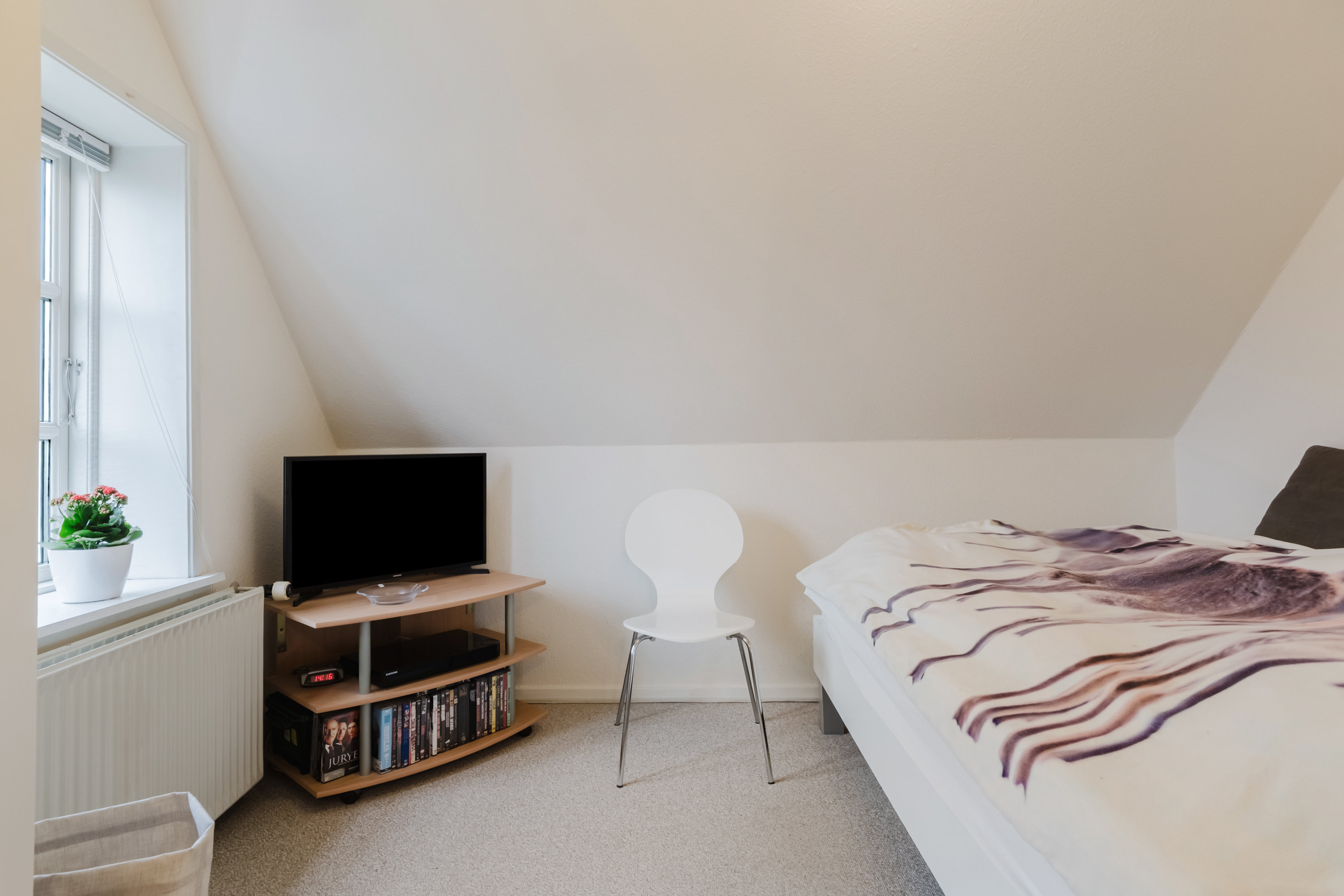 Fremhævet soveværelse billede i fuldskærmstilstand. Billede af Tværgade 2D, 5300 Kerteminde