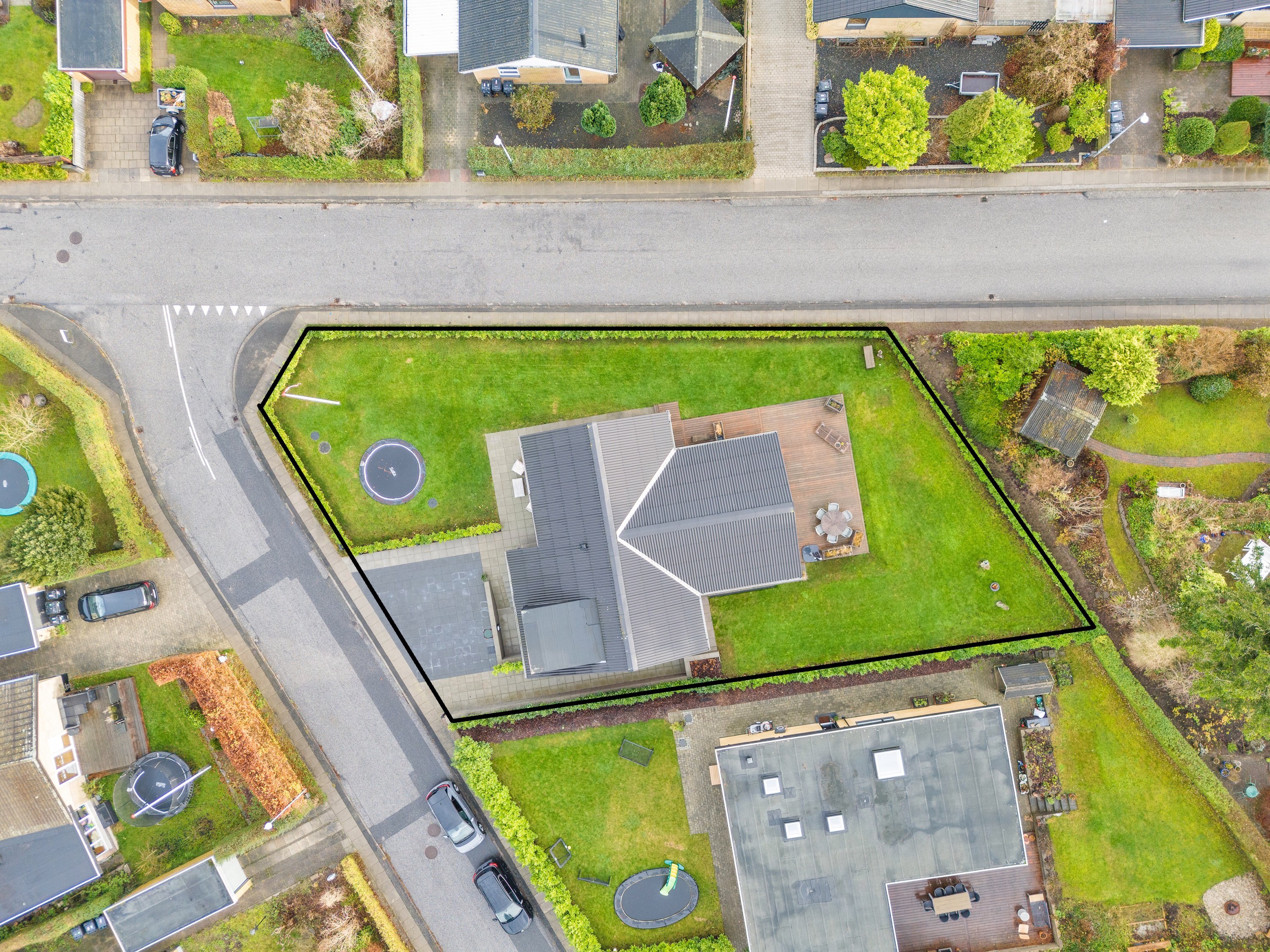 Fremhævet luftfoto billede i fuldskærmstilstand. Billede af Birkebakken 26, 8520 Lystrup