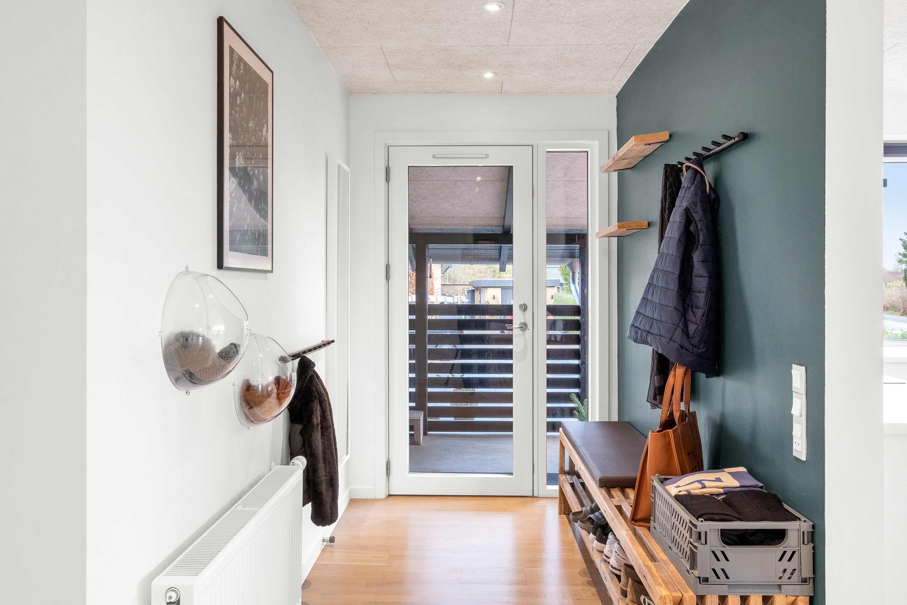 Fremhævet entré billede i fuldskærmstilstand. Billede af Birkebakken 26, 8520 Lystrup