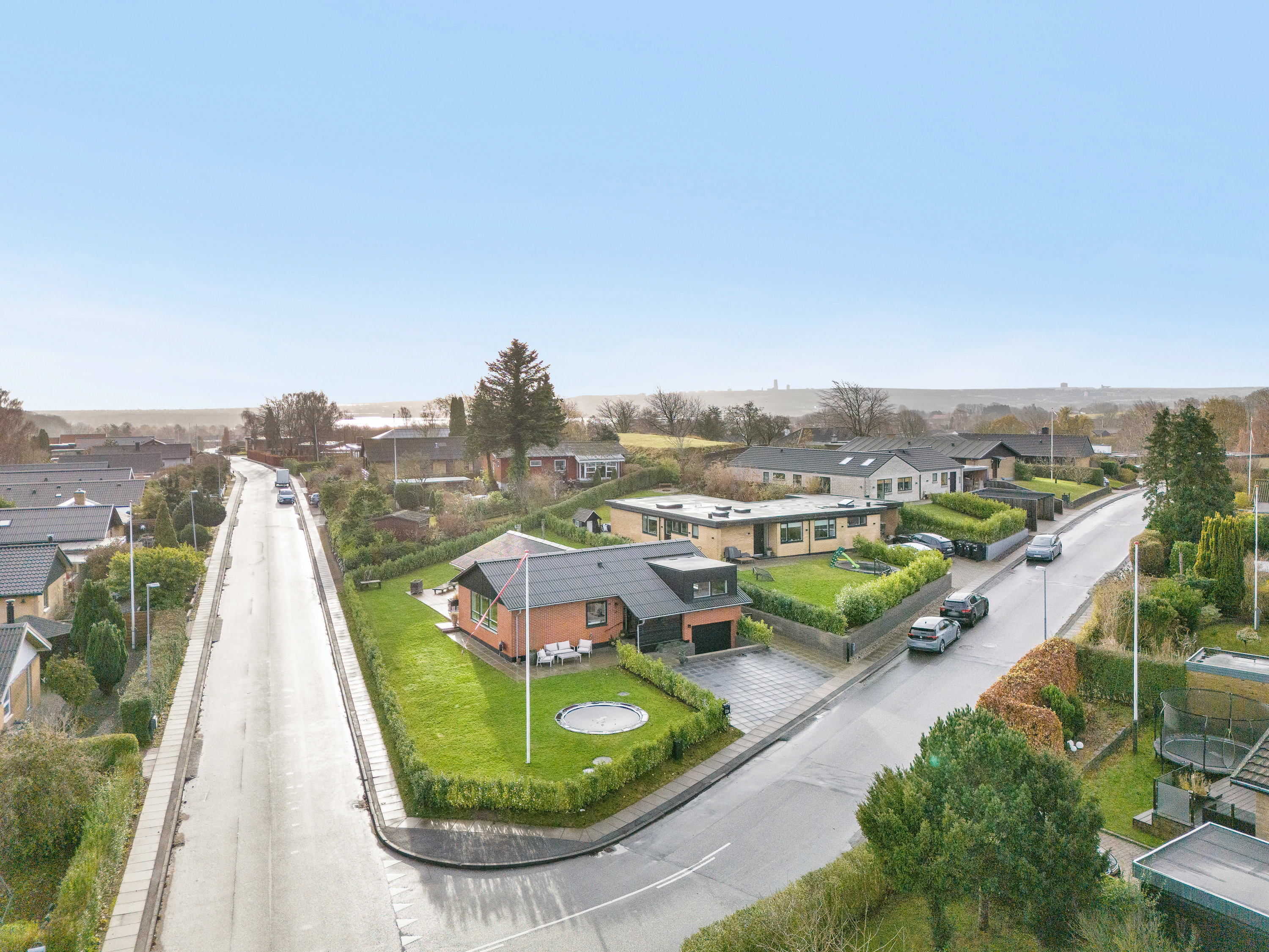 Fremhævet luftfoto billede i fuldskærmstilstand. Billede af Birkebakken 26, 8520 Lystrup