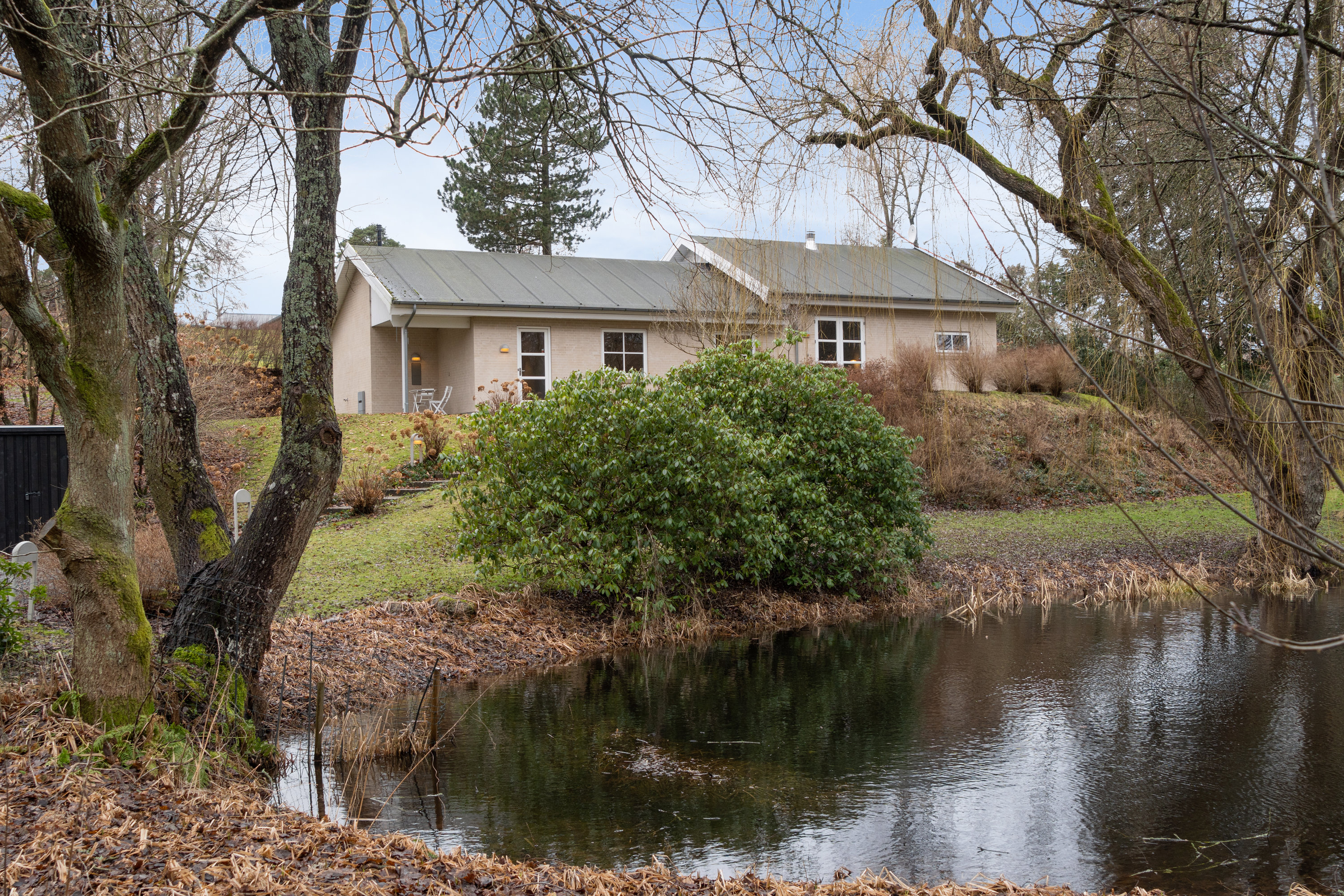 Fremhævet  billede i fuldskærmstilstand. Billede af Hovmosevej 15, Gadevang, 3400 Hillerød