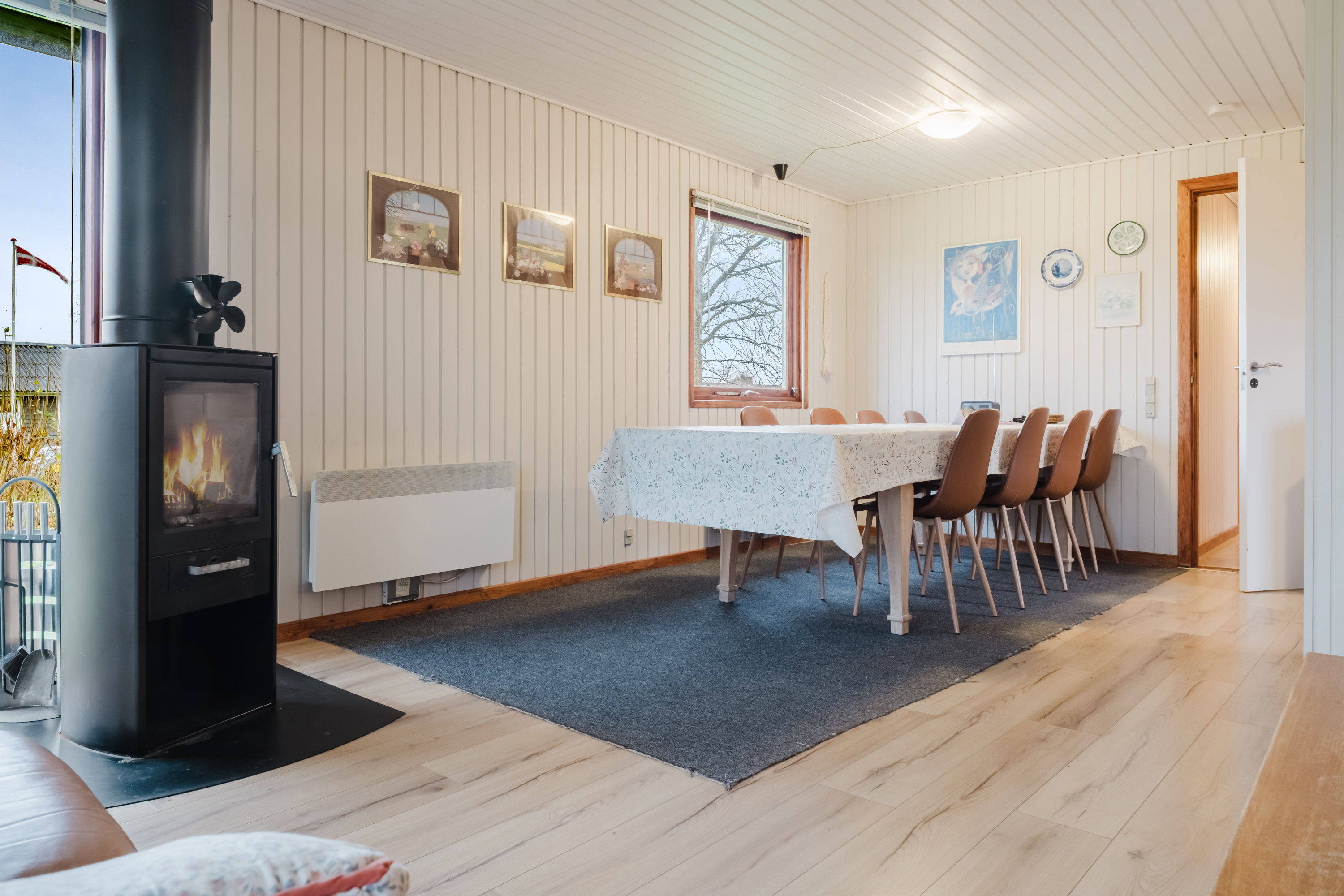 Miniaturebillede 1: stue. Billede af Sneppevej 12, Bro, 5464 Brenderup Fyn