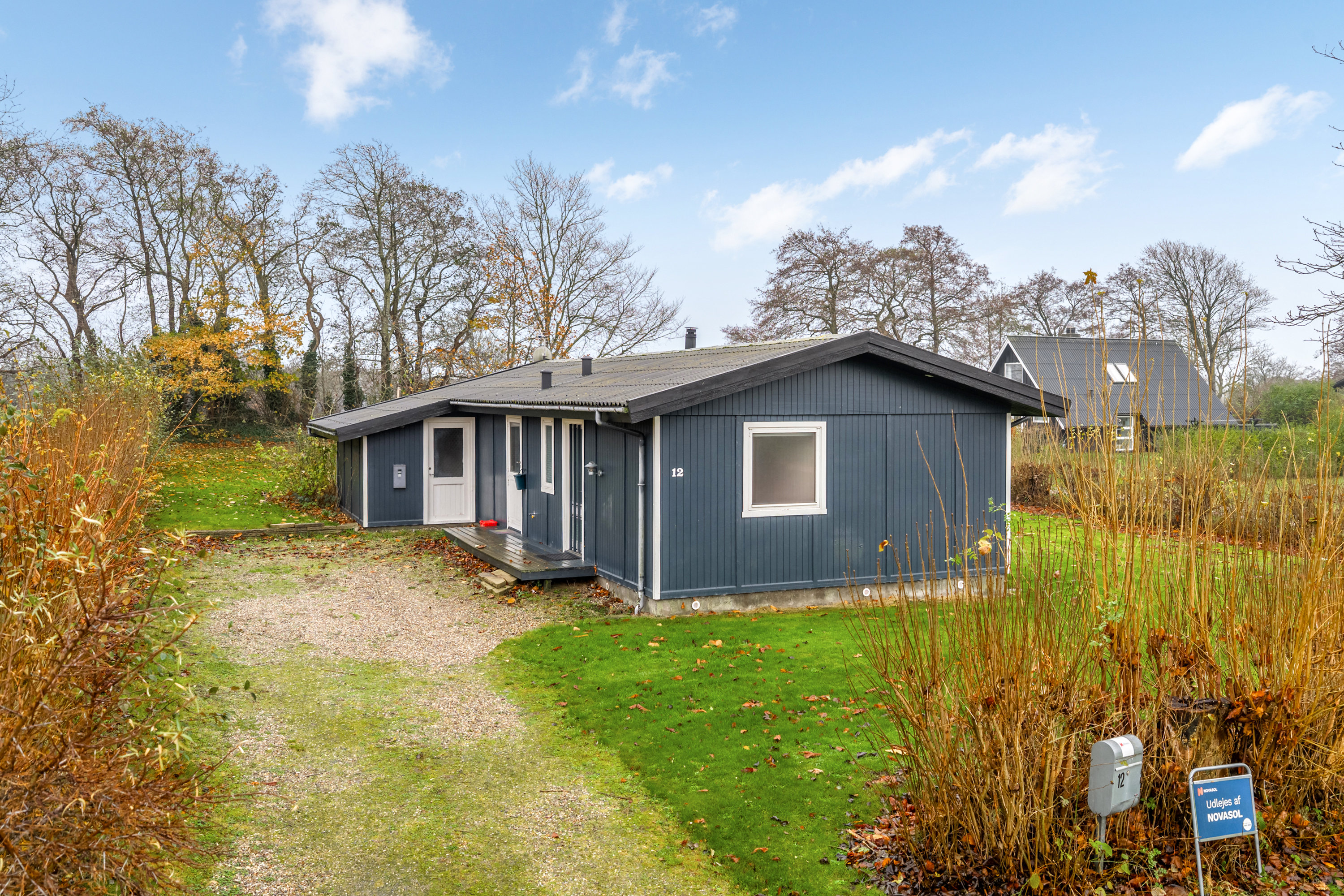 Fremhævet facade billede i fuldskærmstilstand. Billede af Sneppevej 12, Bro, 5464 Brenderup Fyn