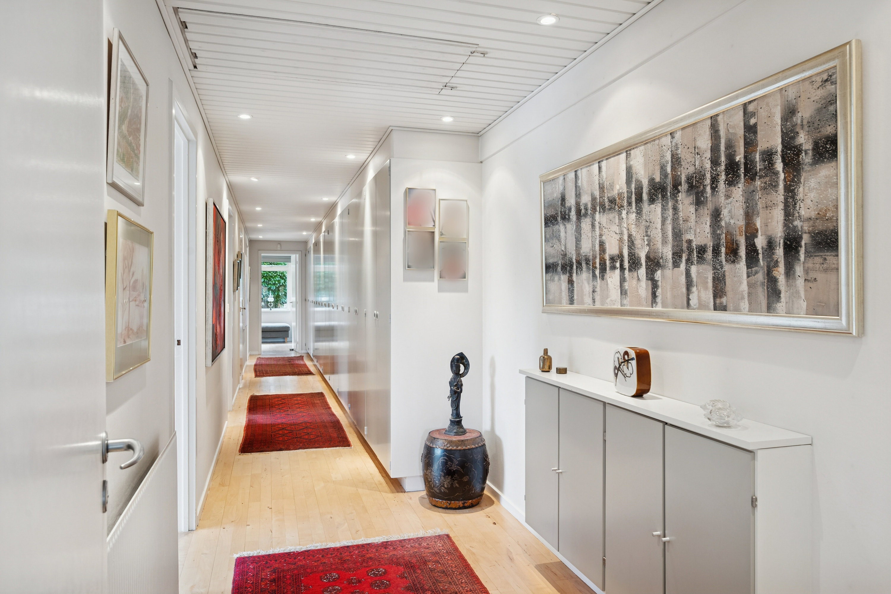 Fremhævet gang billede i fuldskærmstilstand. Billede af Doktorvænget 7, 2960 Rungsted Kyst