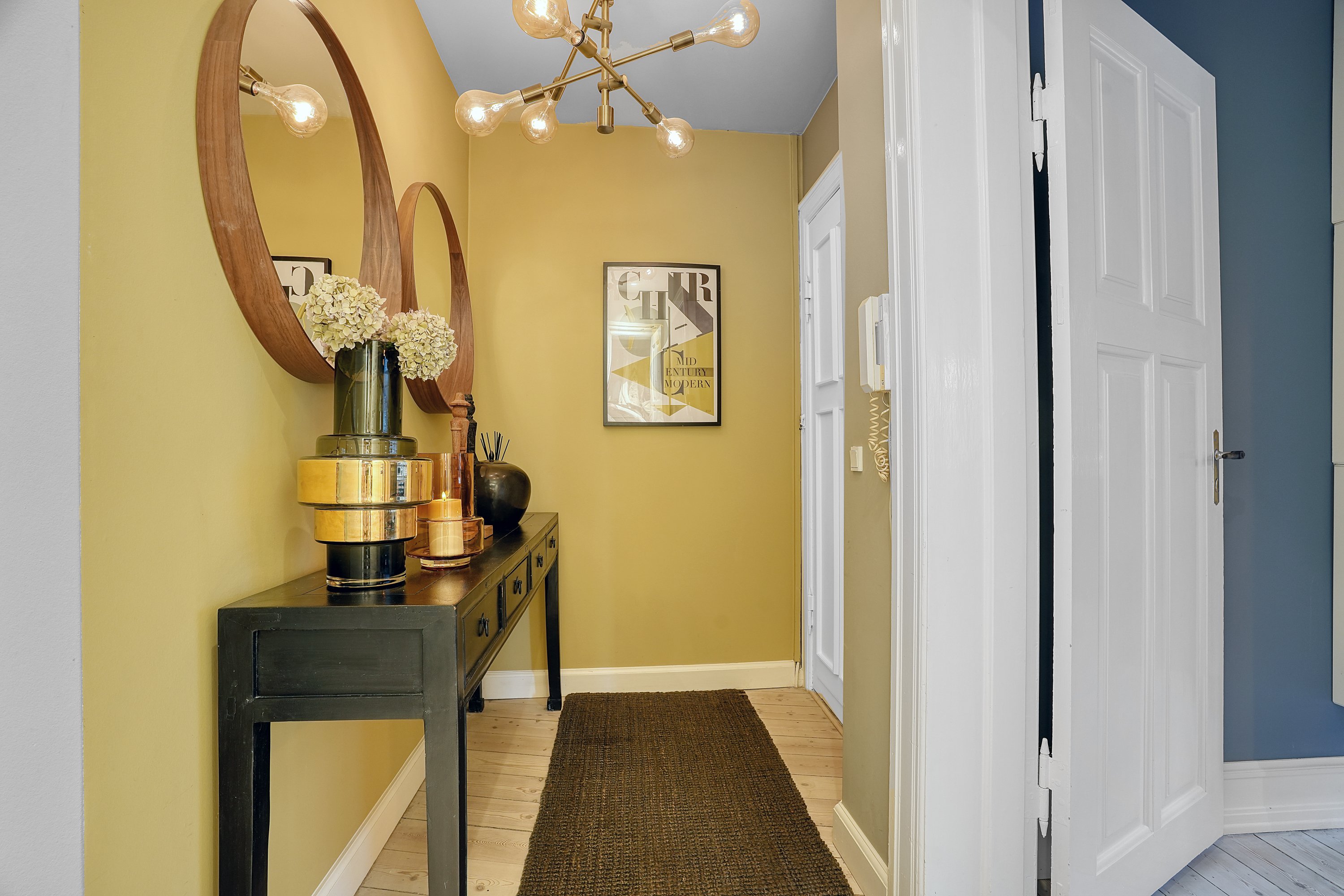 Fremhævet entré billede i fuldskærmstilstand. Billede af Korsørgade 29, 4. tv., 2100 København Ø