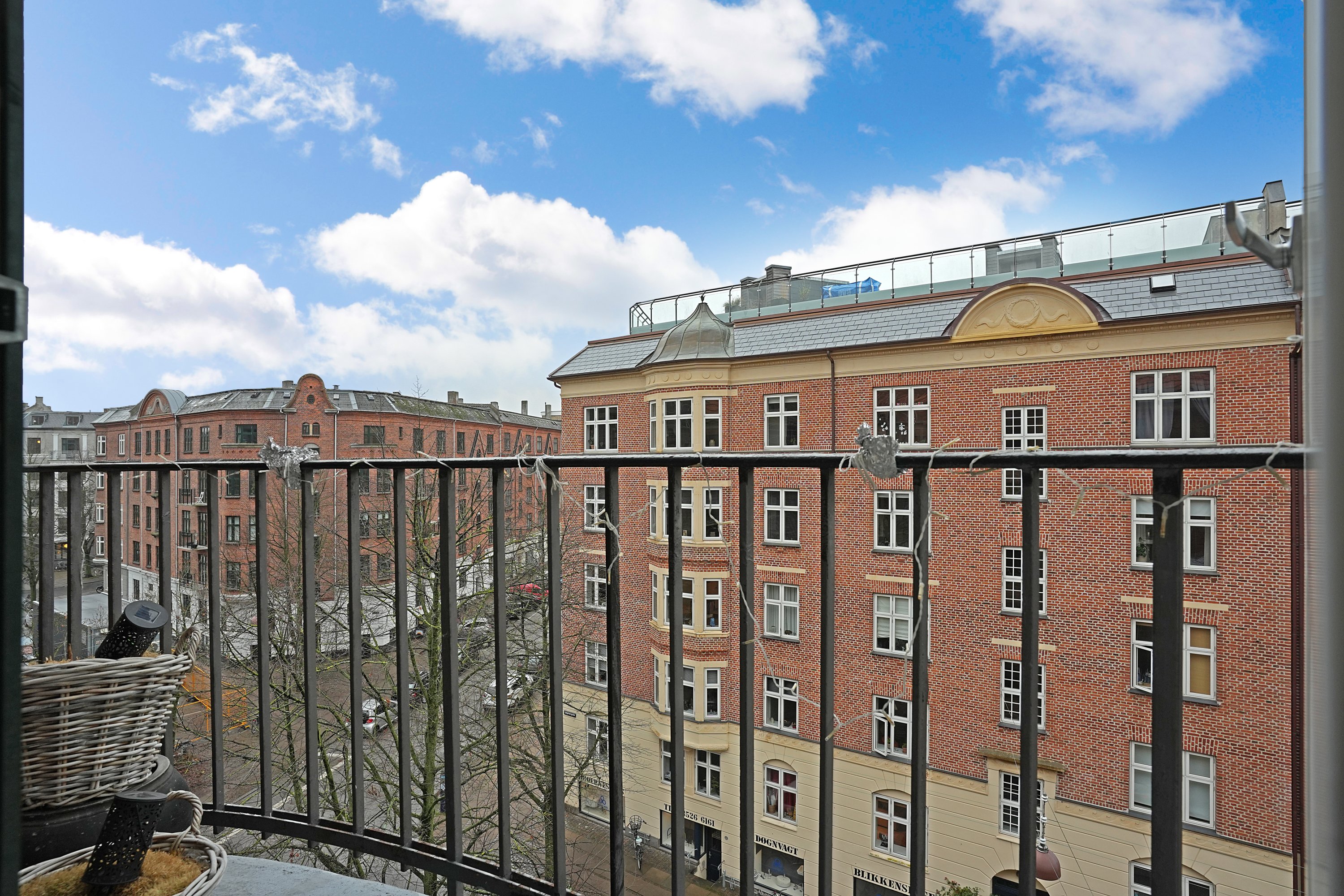 Fremhævet altan billede i fuldskærmstilstand. Billede af Korsørgade 29, 4. tv., 2100 København Ø