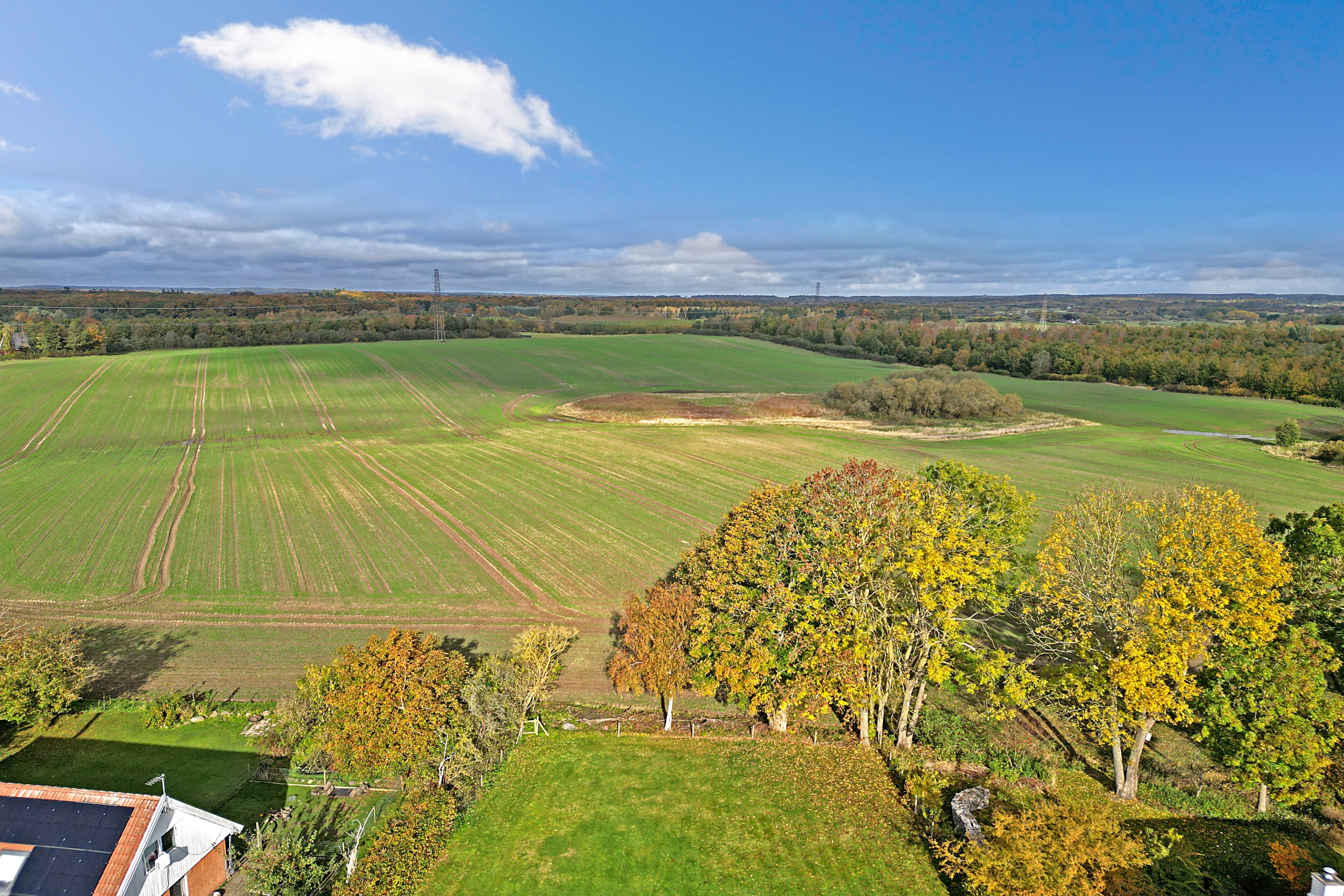 Fremhævet luftfoto billede i fuldskærmstilstand. Billede af Karlebovej 46, Karlebo, 2980 Kokkedal